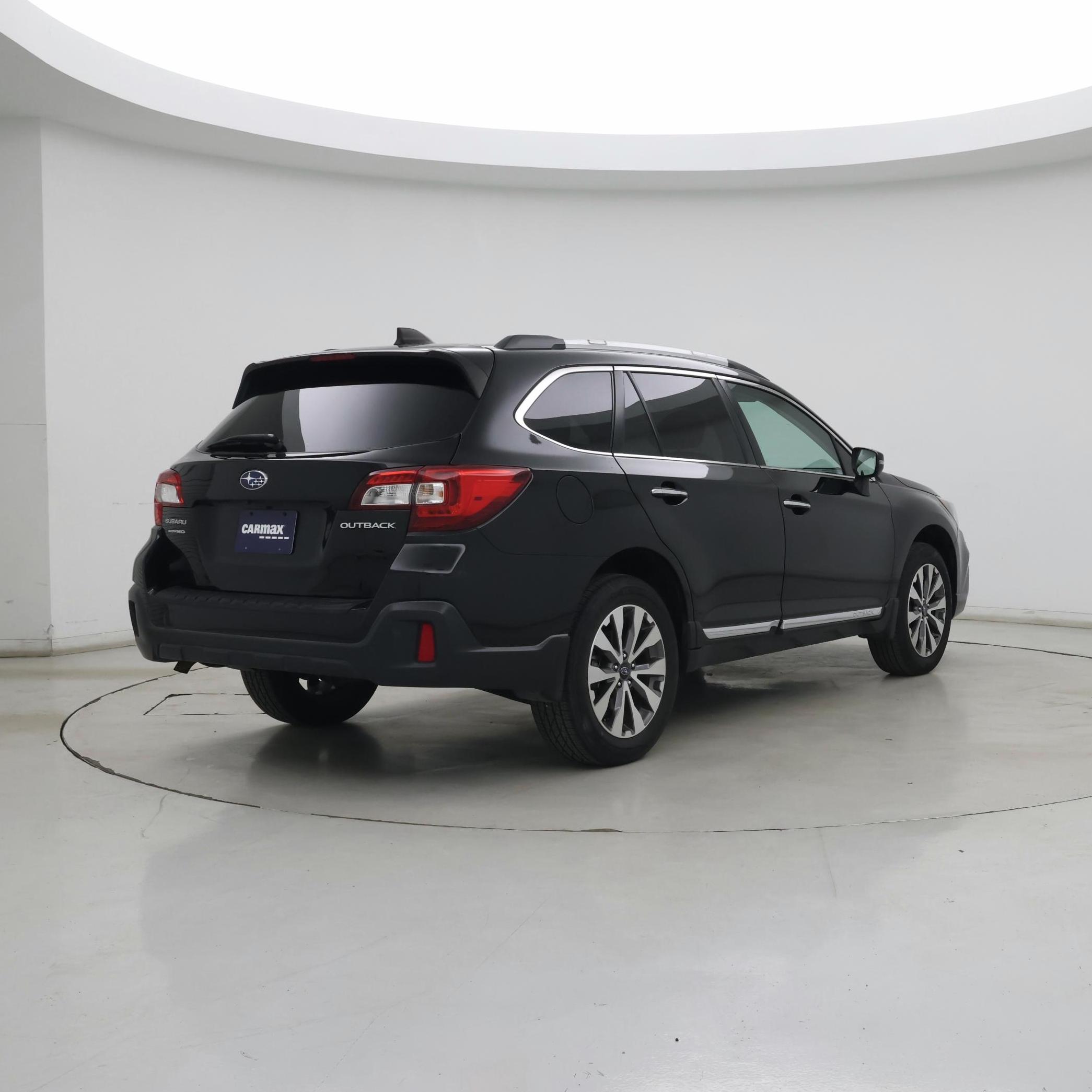 Thumbnail: 2019 Subaru Outback - 8