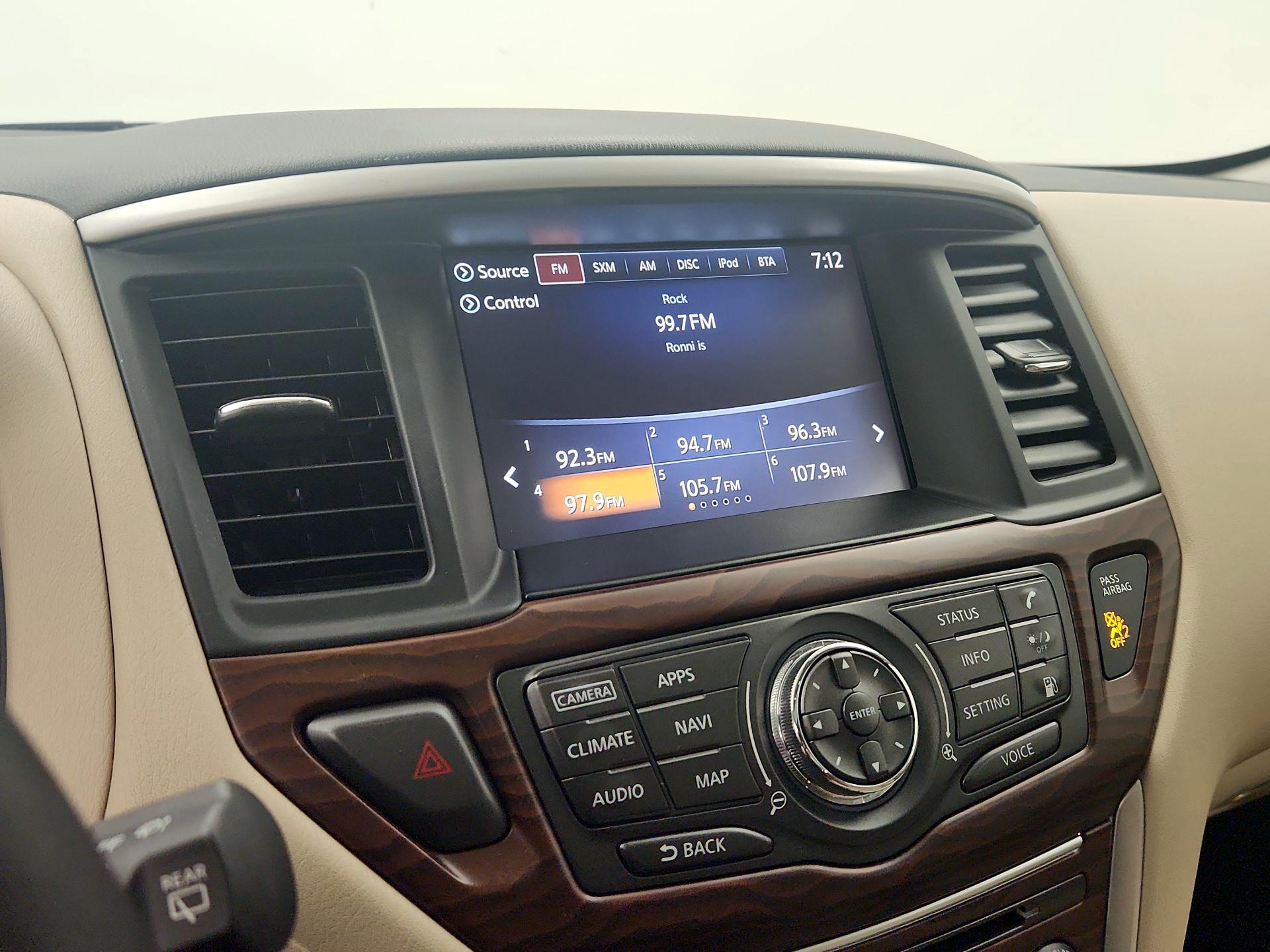 Thumbnail: 2018 Nissan Pathfinder - 16