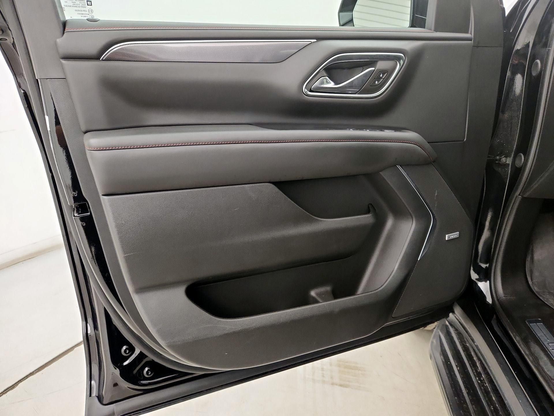 Thumbnail: 2024 Chevrolet Tahoe - 12