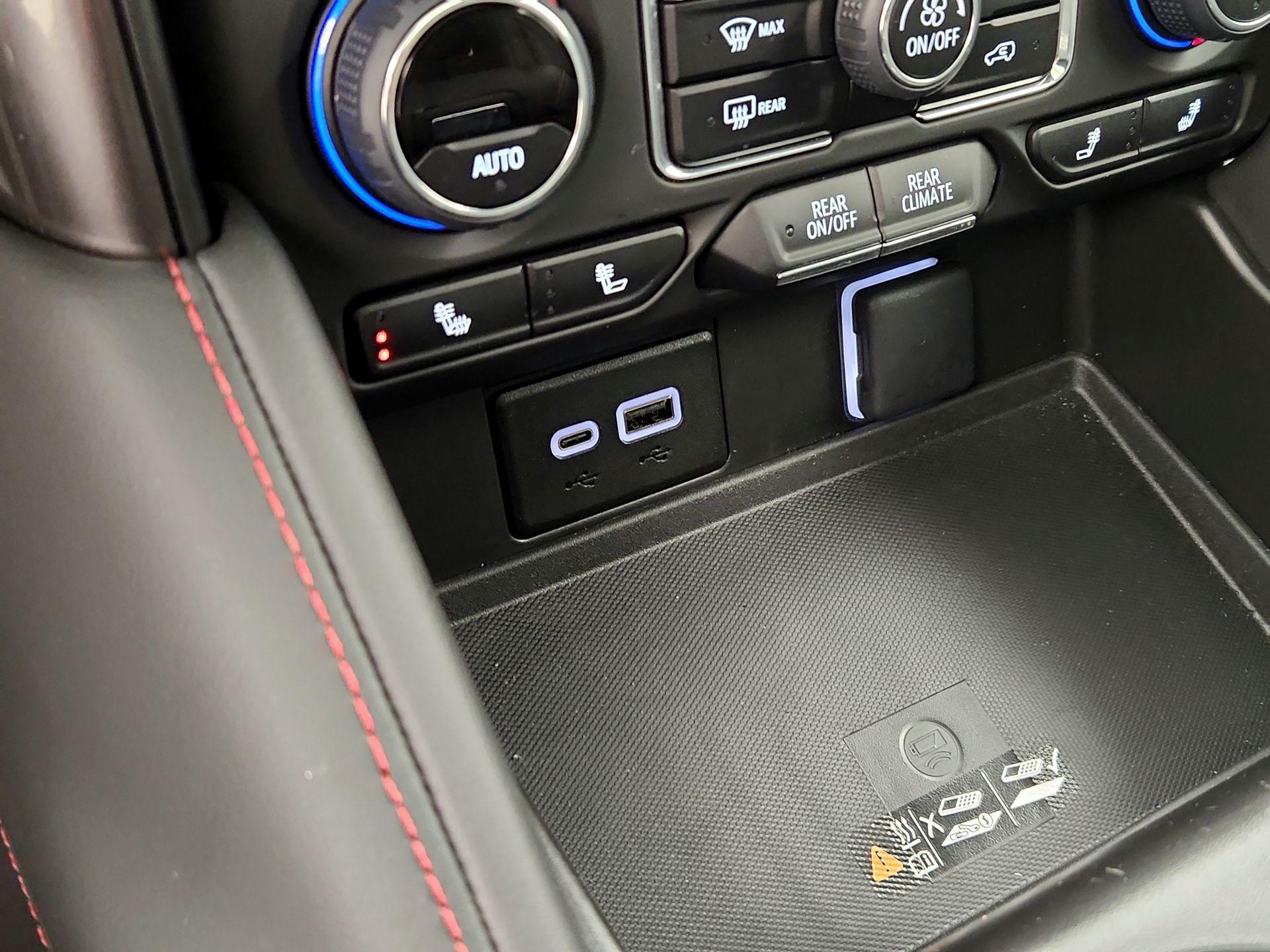 Thumbnail: 2024 Chevrolet Tahoe - 19