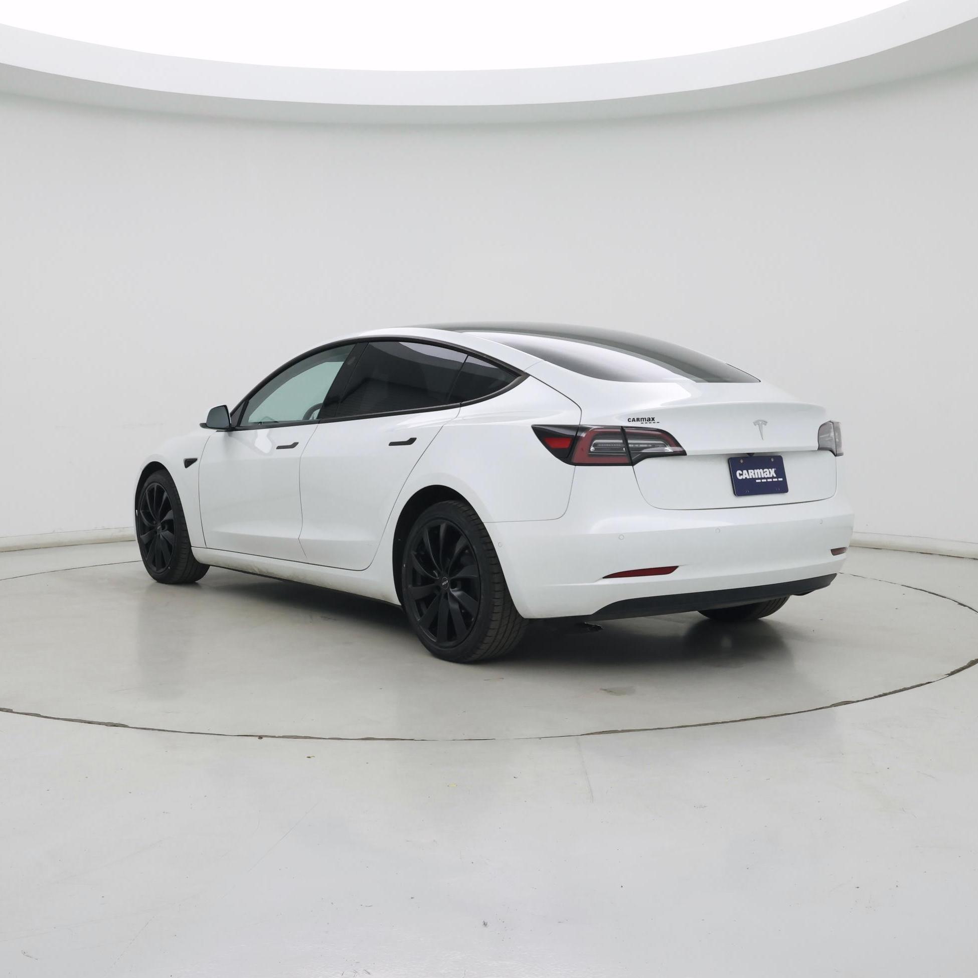 Thumbnail: 2022 Tesla Model 3 - 2