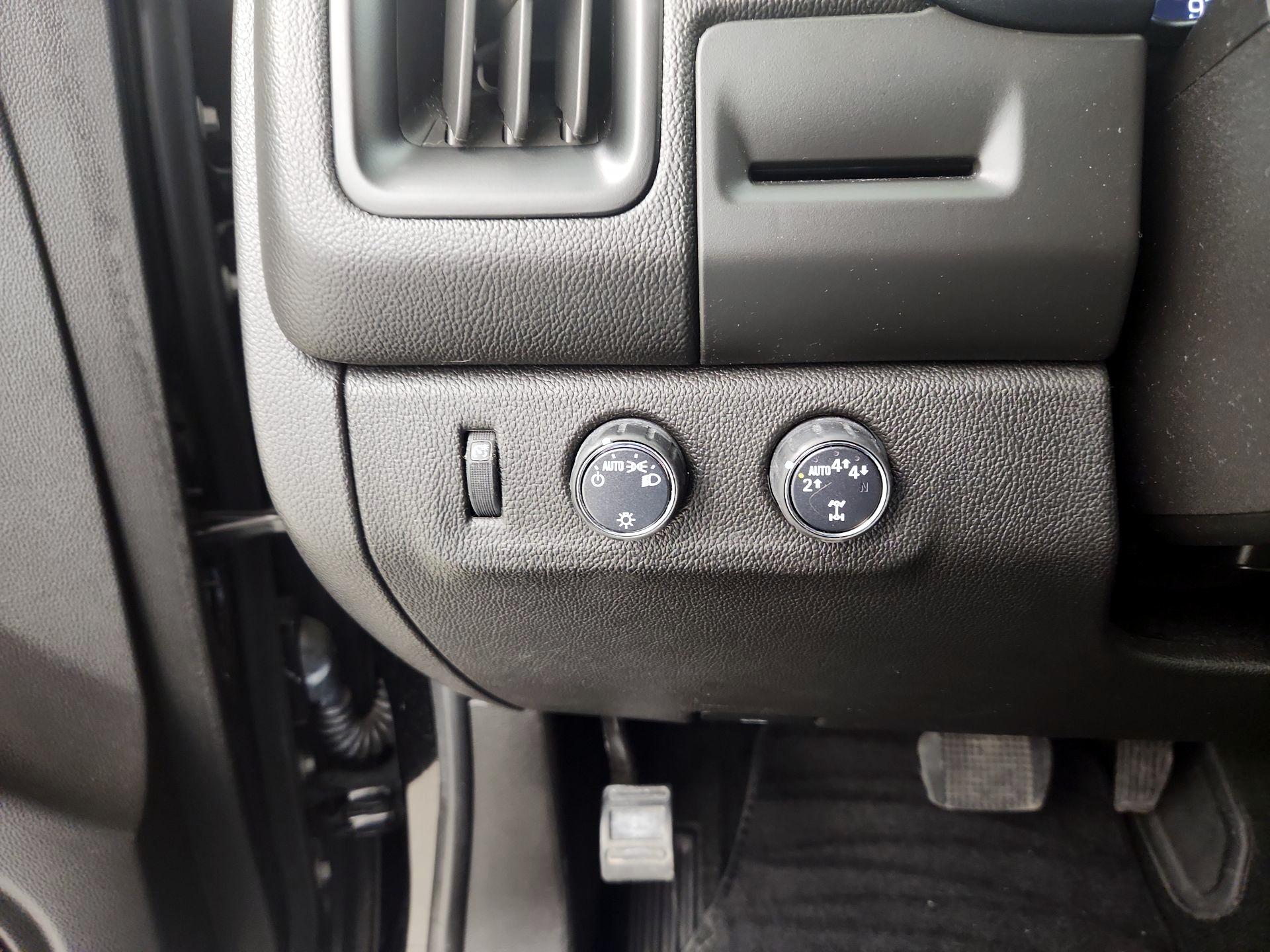 Thumbnail: 2018 Chevrolet Colorado - 13