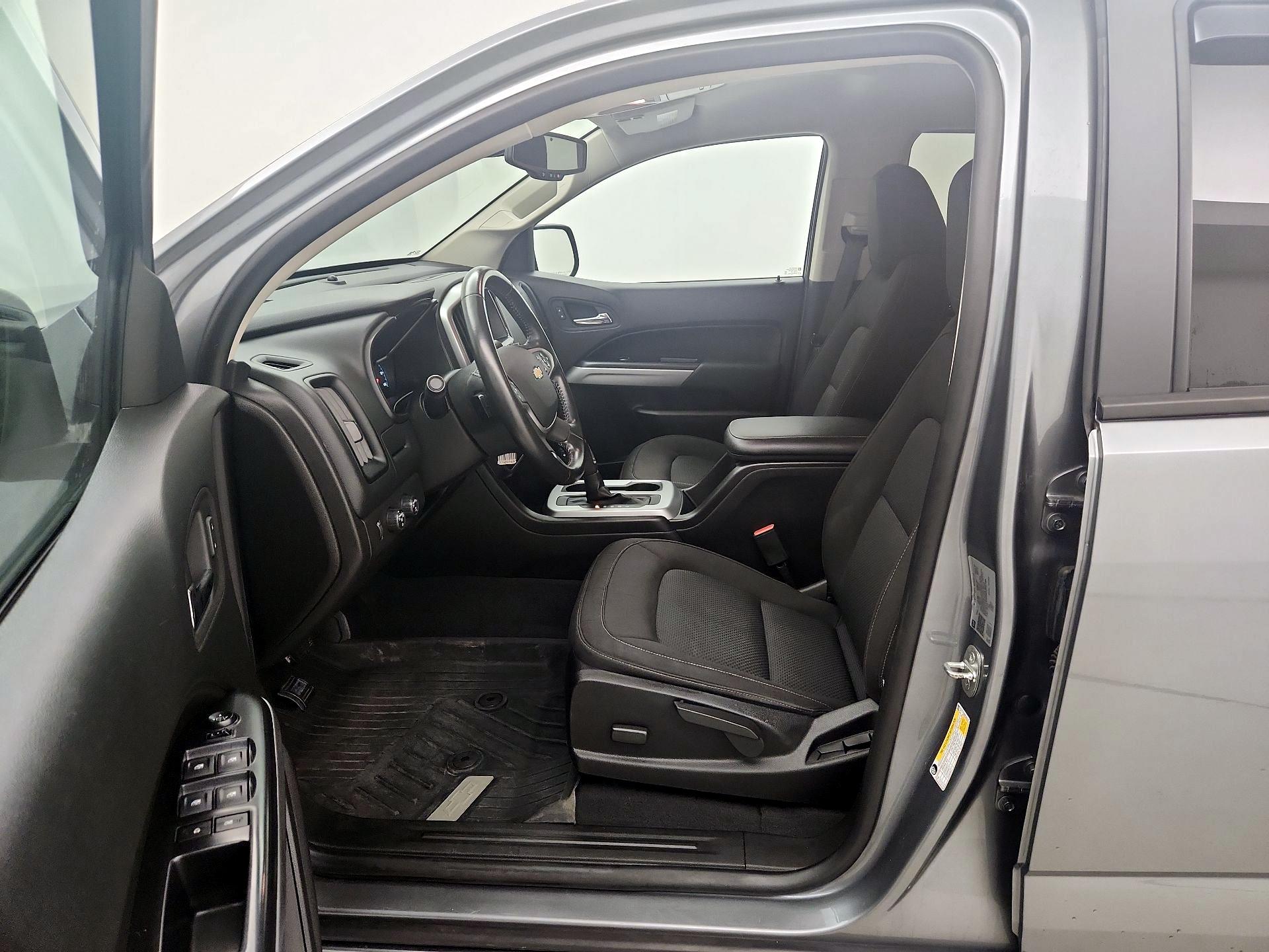 Thumbnail: 2021 Chevrolet Colorado - 11