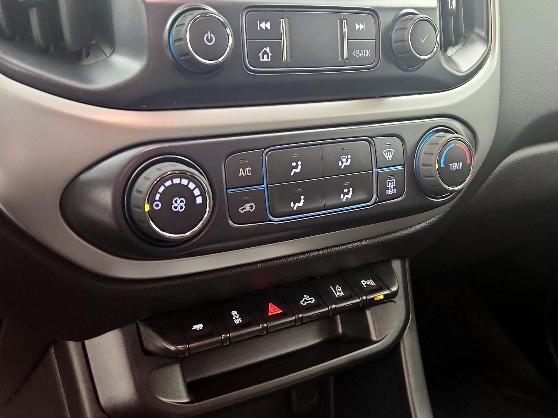 Thumbnail: 2021 Chevrolet Colorado - 16