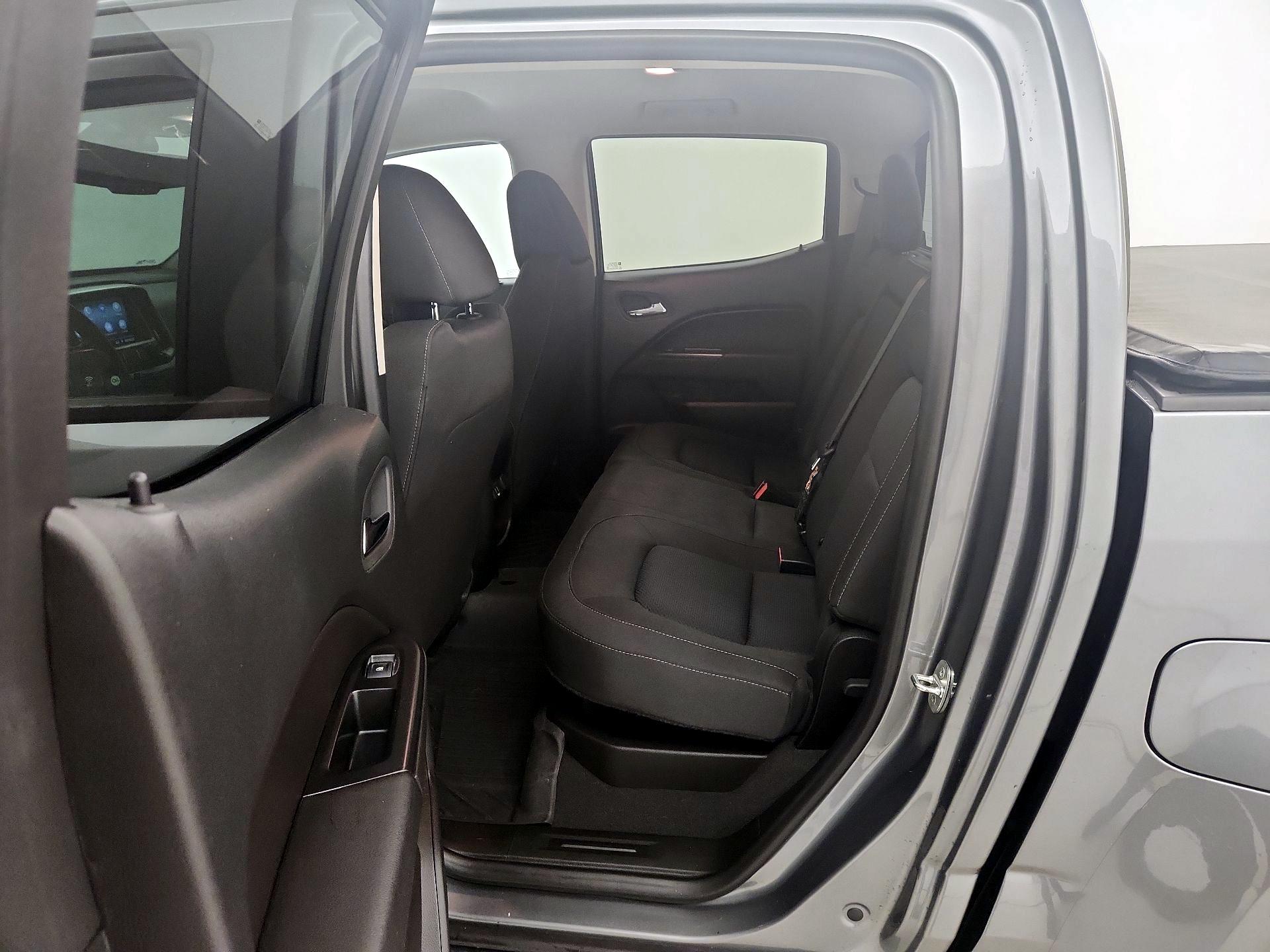 Thumbnail: 2021 Chevrolet Colorado - 19