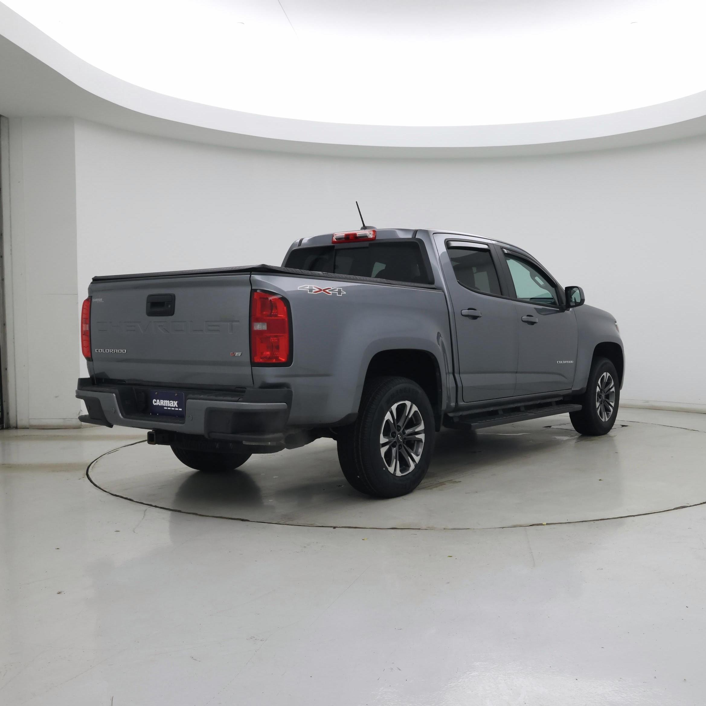 Thumbnail: 2021 Chevrolet Colorado - 8