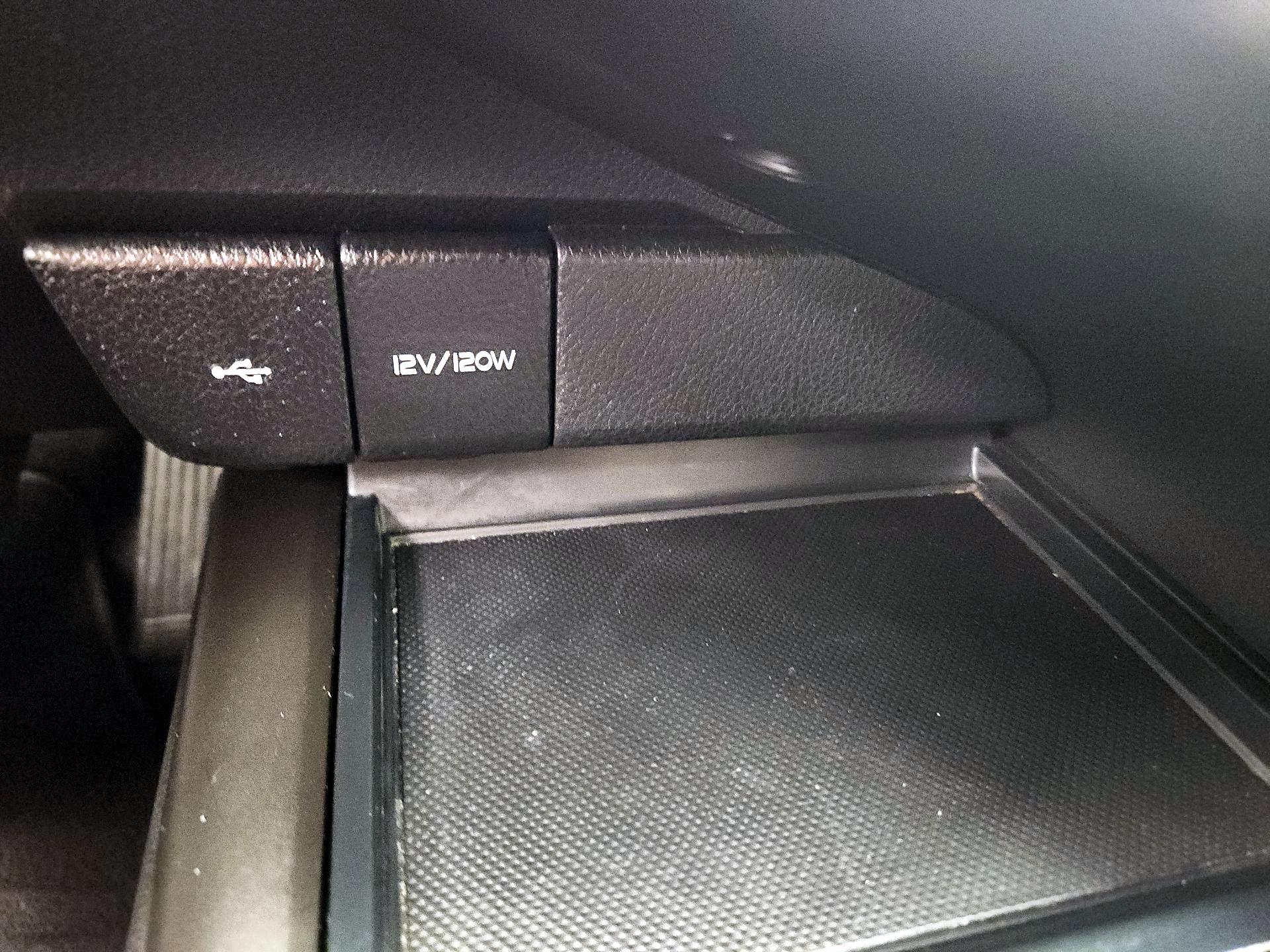 Thumbnail: 2023 Toyota Camry - 18