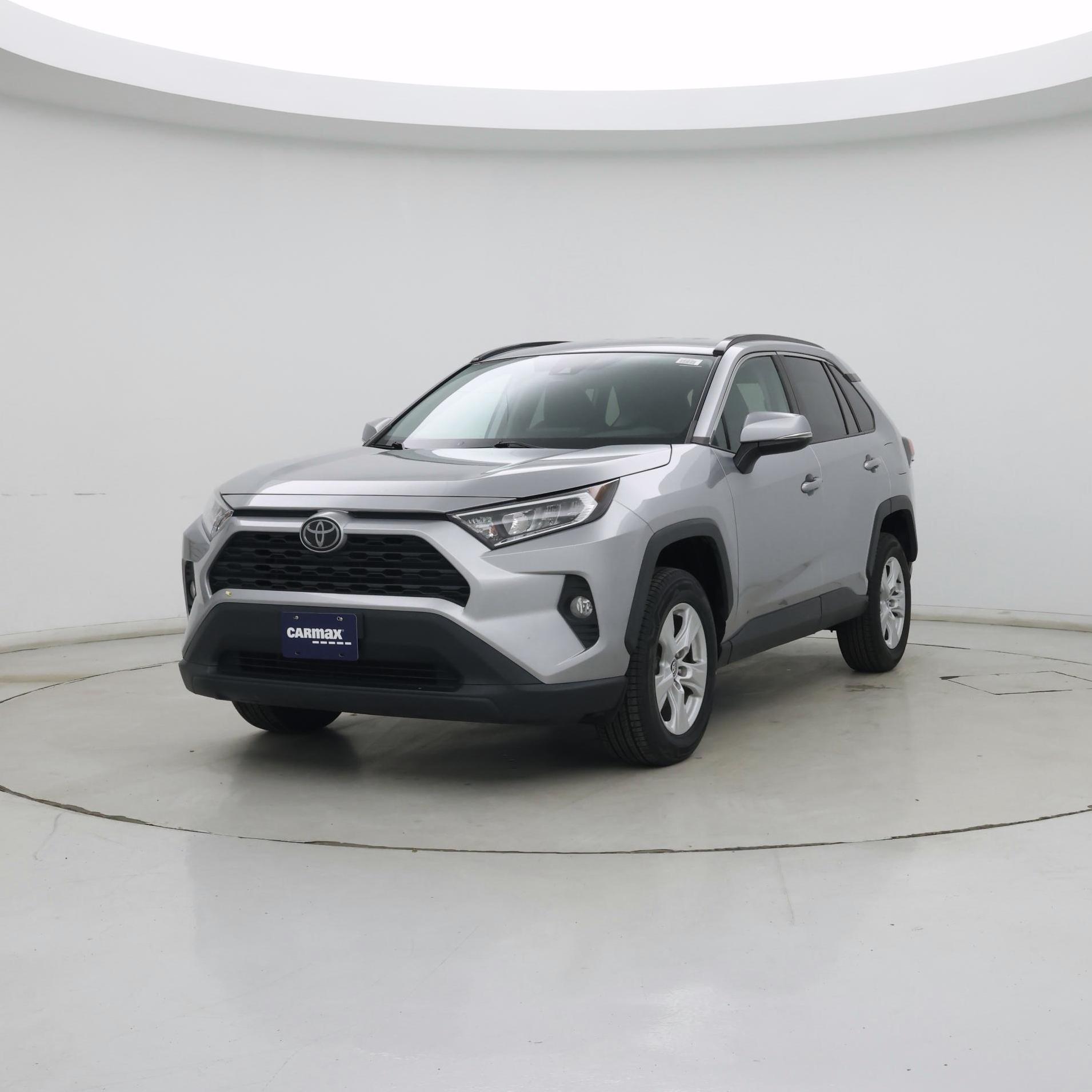 Thumbnail: 2021 Toyota RAV4 - 4
