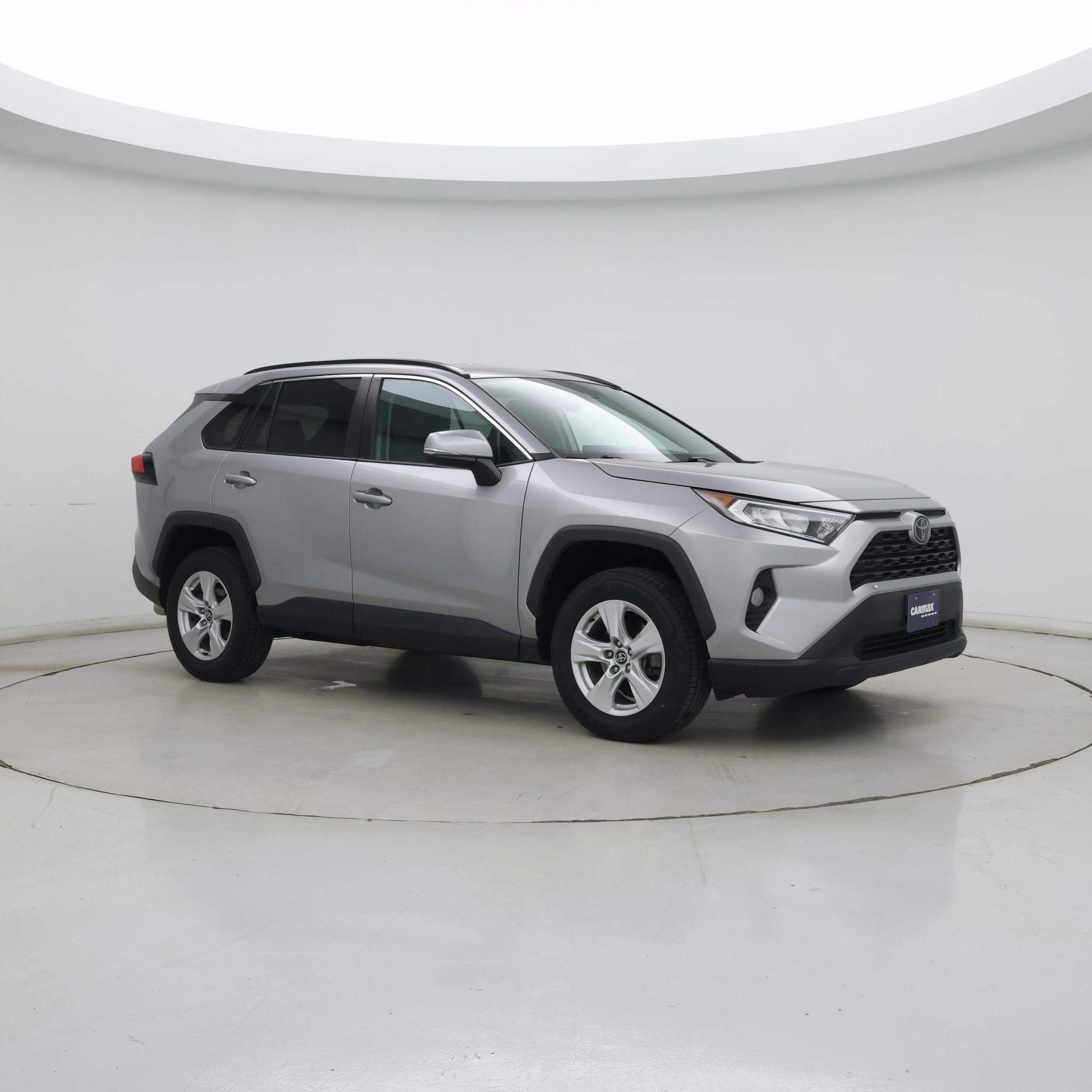 Thumbnail: 2021 Toyota RAV4 - 7