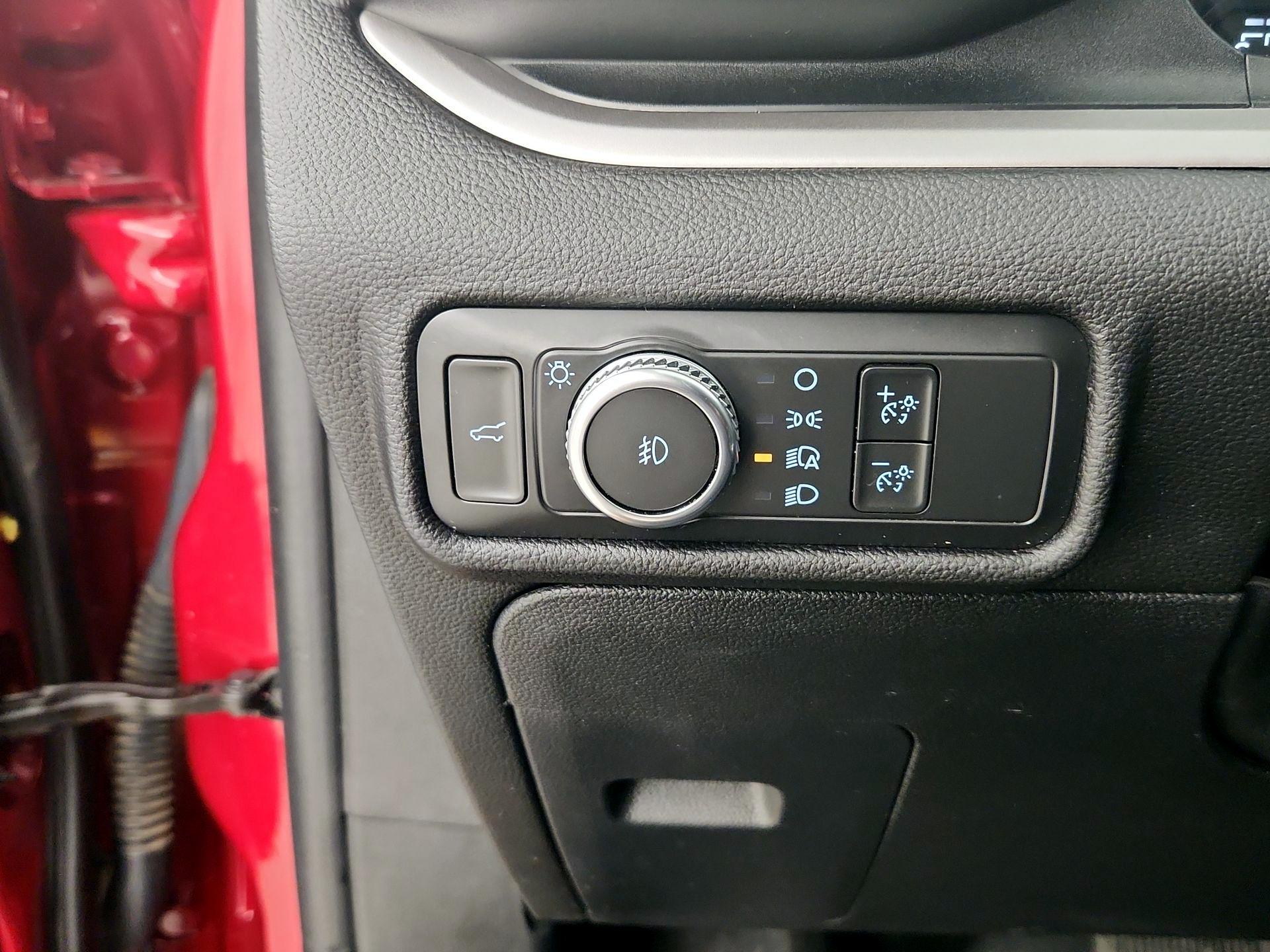 Thumbnail: 2021 Ford Explorer - 13