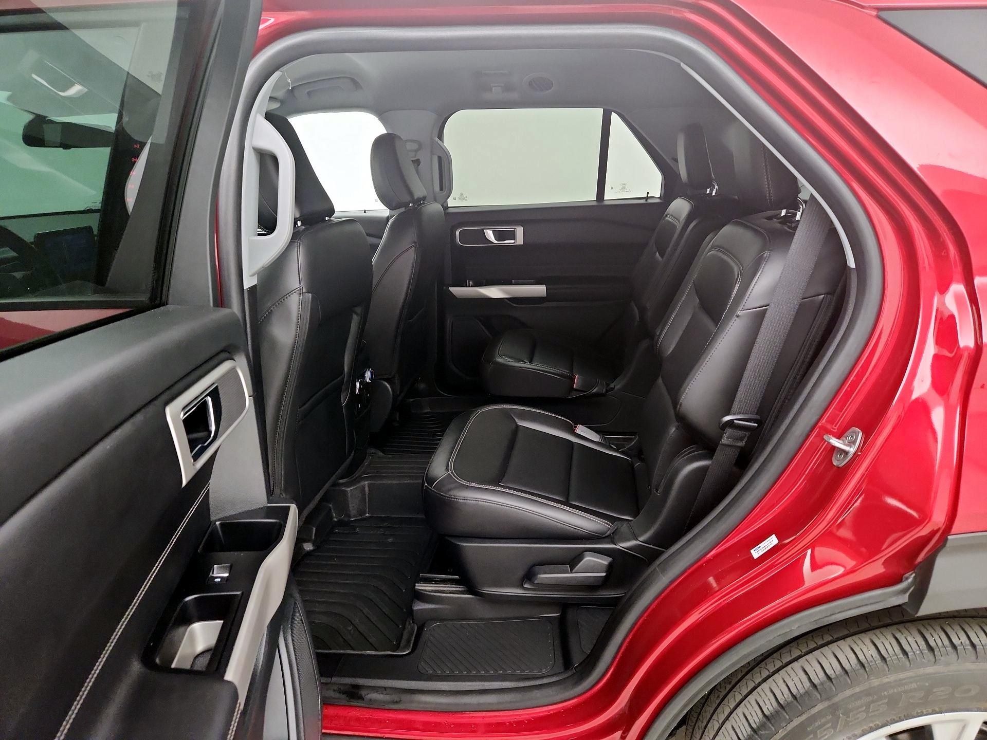 Thumbnail: 2021 Ford Explorer - 20