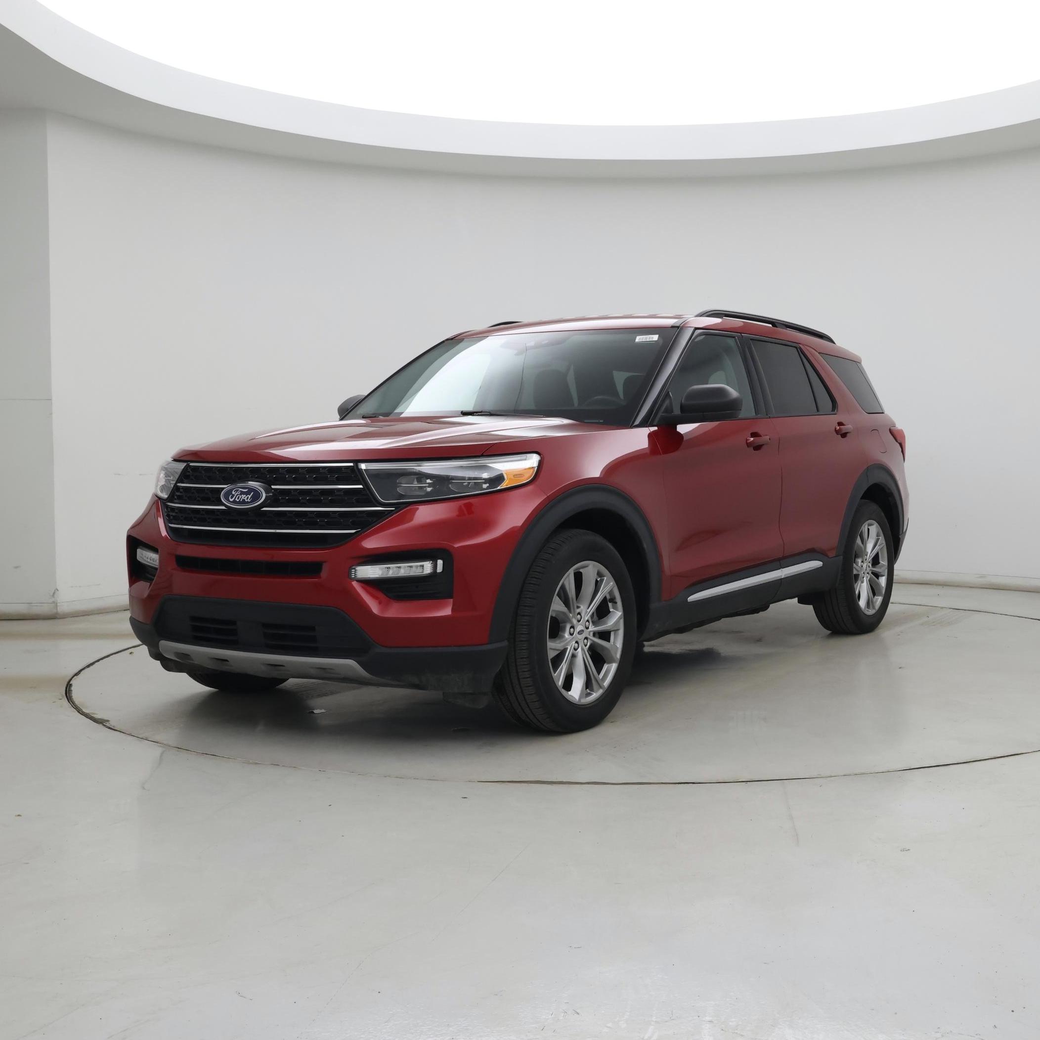 Thumbnail: 2021 Ford Explorer - 4