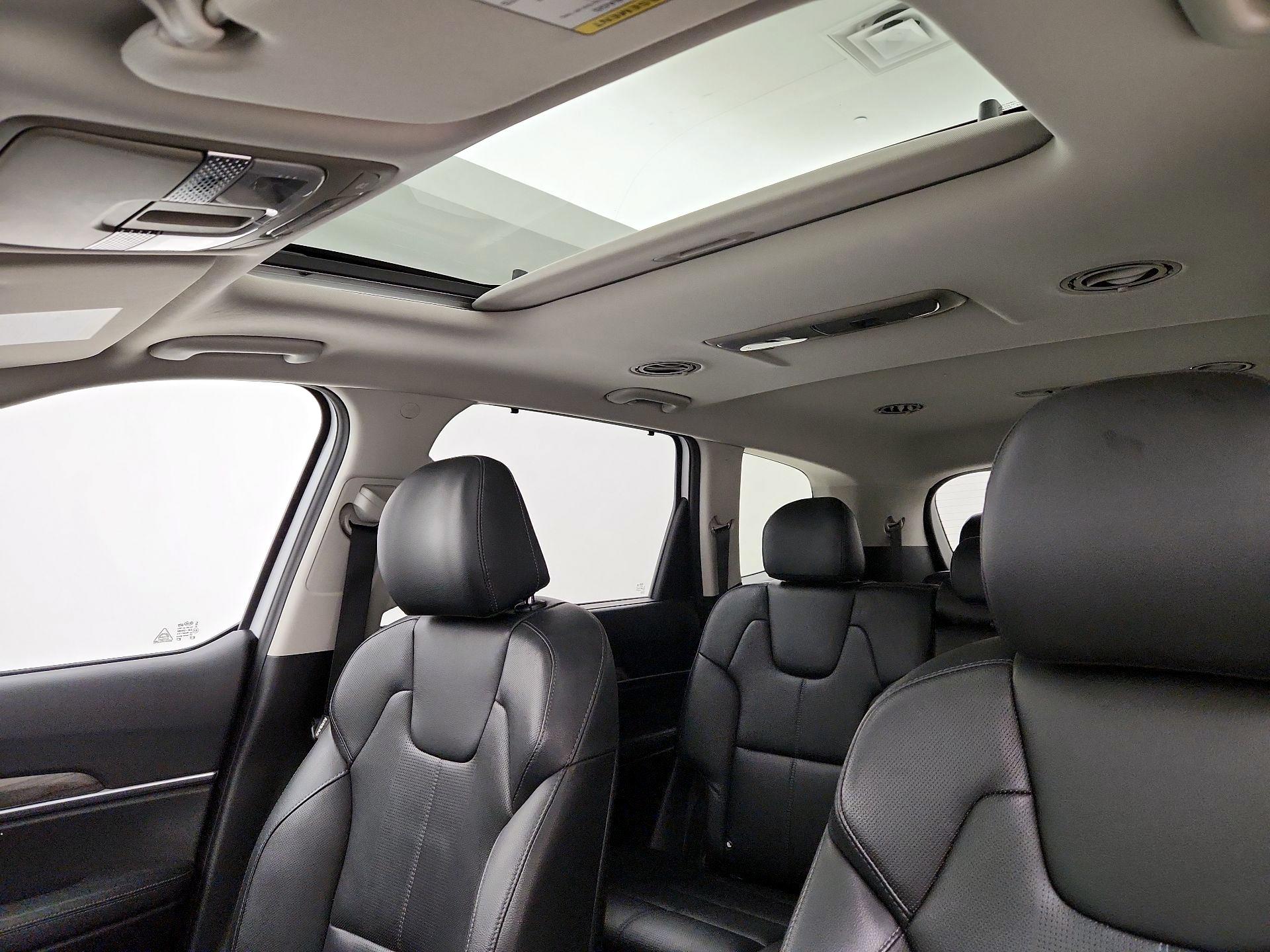 Thumbnail: 2020 Kia Telluride - 20