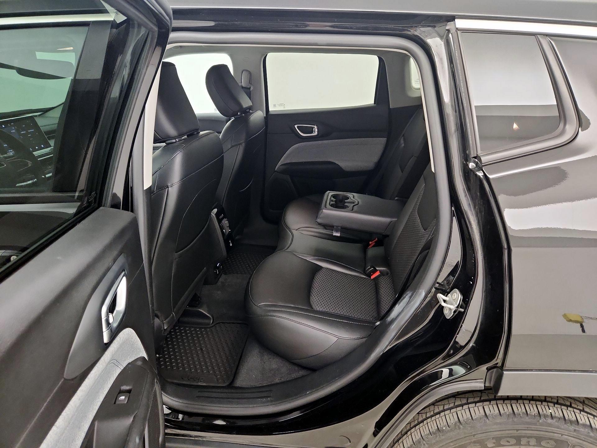 Thumbnail: 2022 Jeep Compass - 19