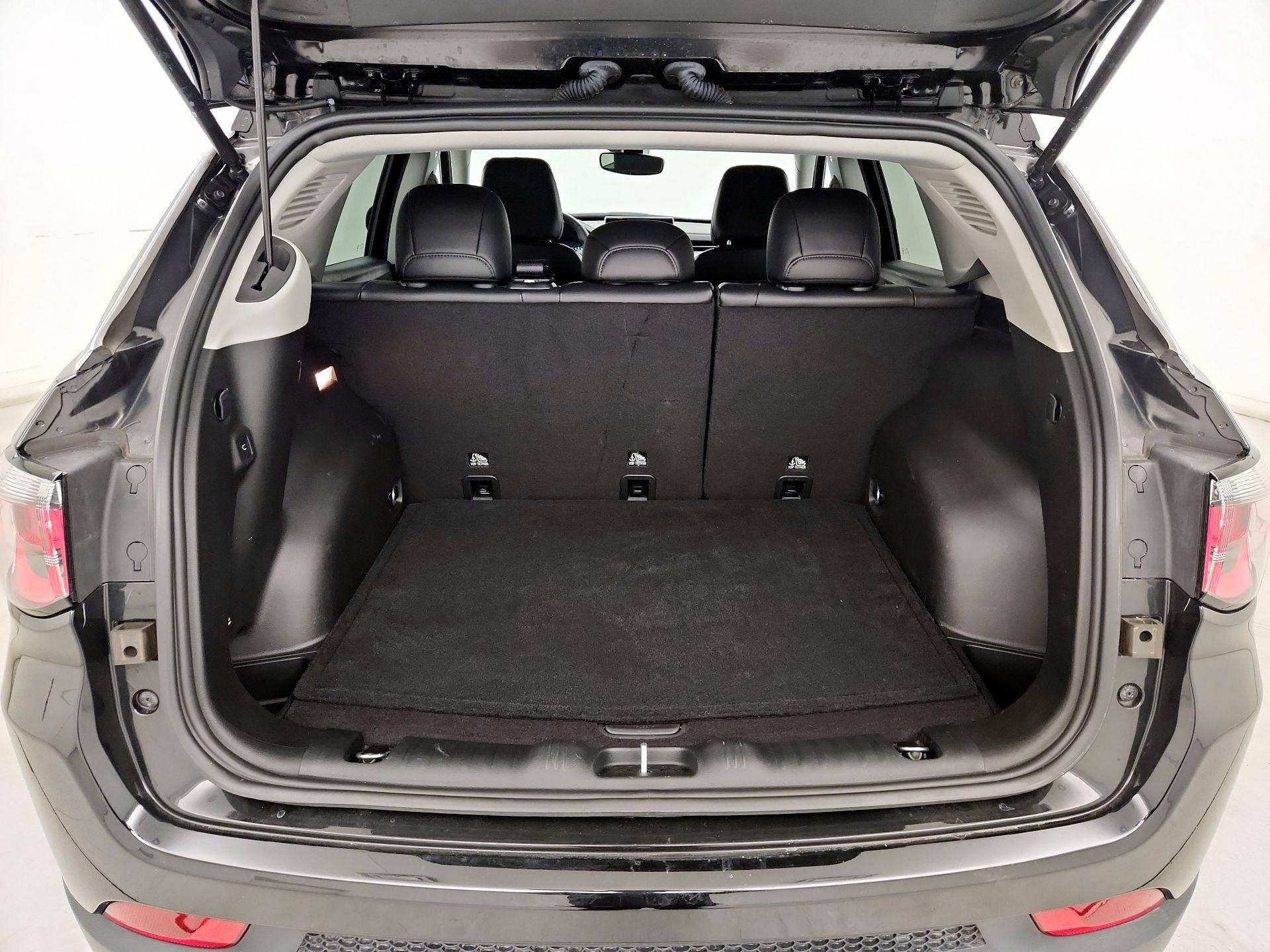 Thumbnail: 2022 Jeep Compass - 20