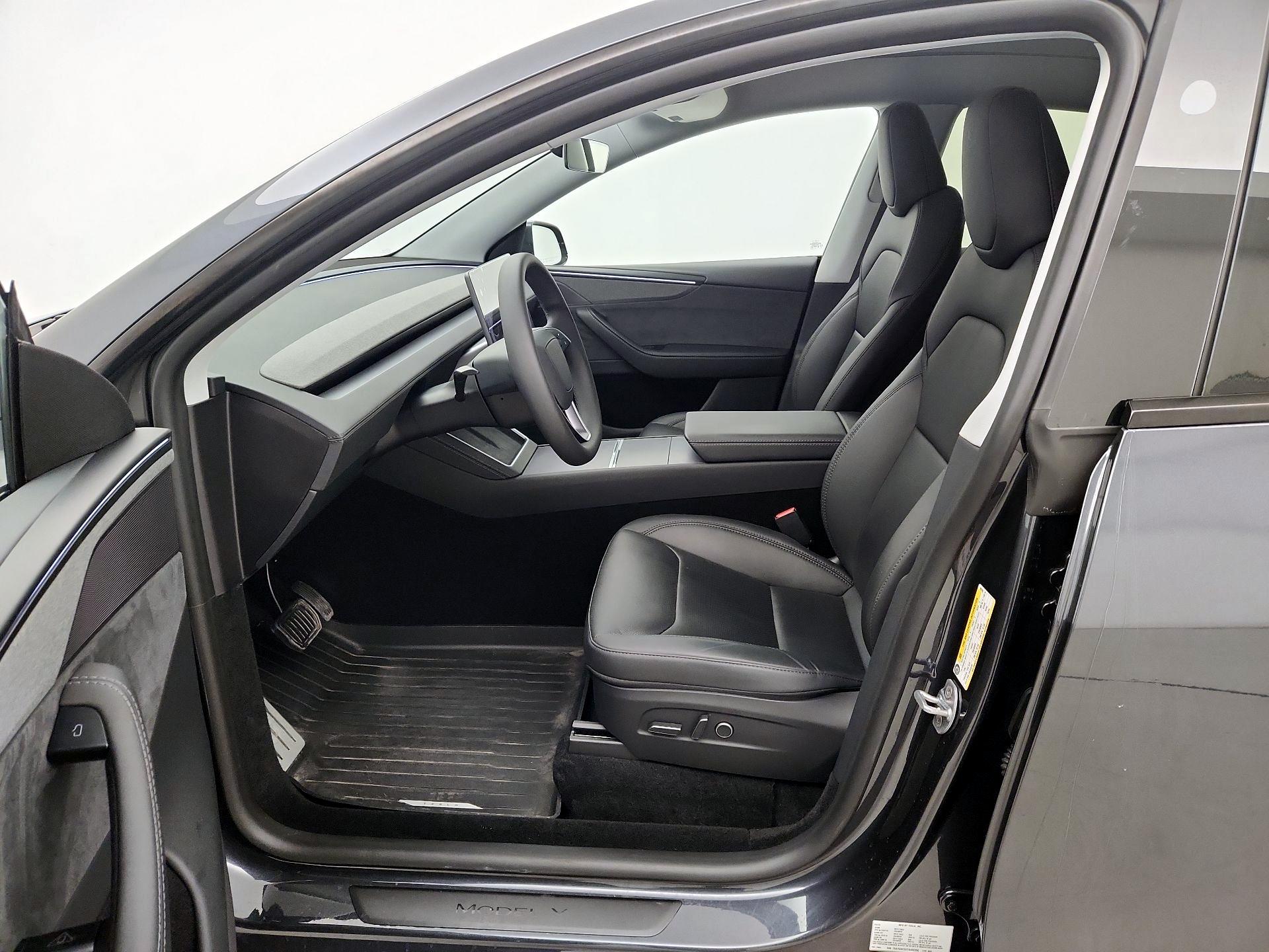 Thumbnail: 2026 Tesla Model Y - 11