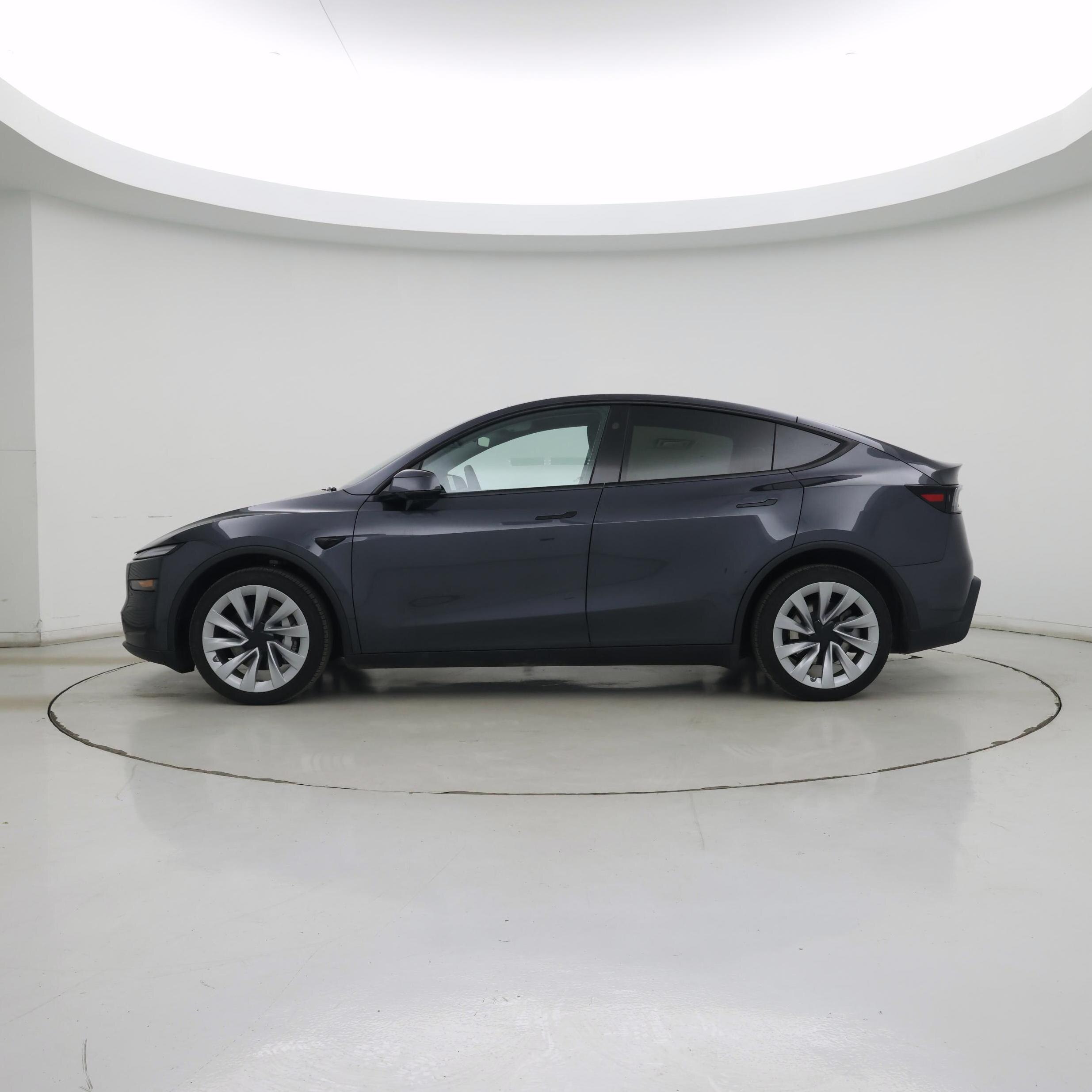 Thumbnail: 2026 Tesla Model Y - 3
