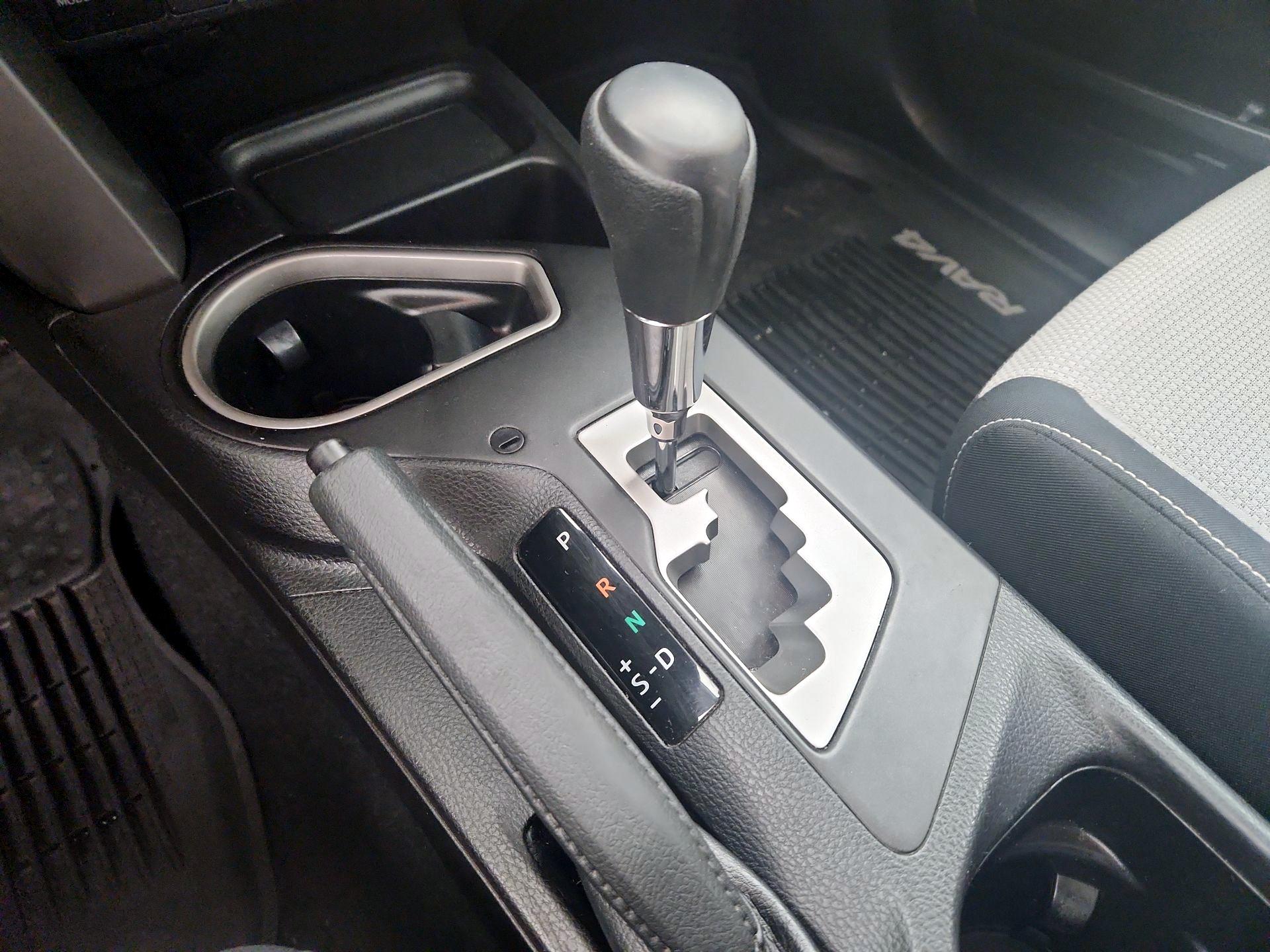 Thumbnail: 2017 Toyota RAV4 - 17