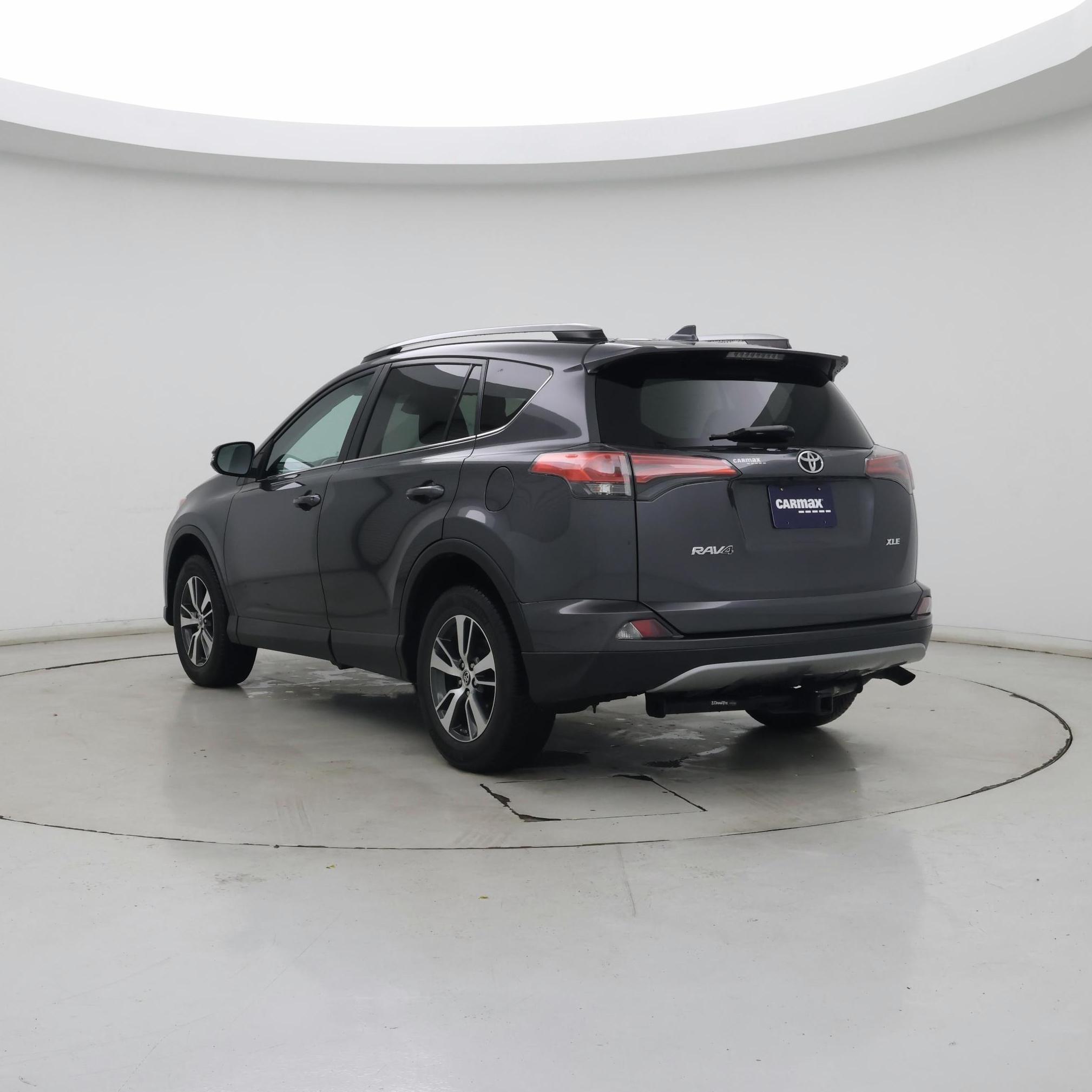 Thumbnail: 2017 Toyota RAV4 - 2