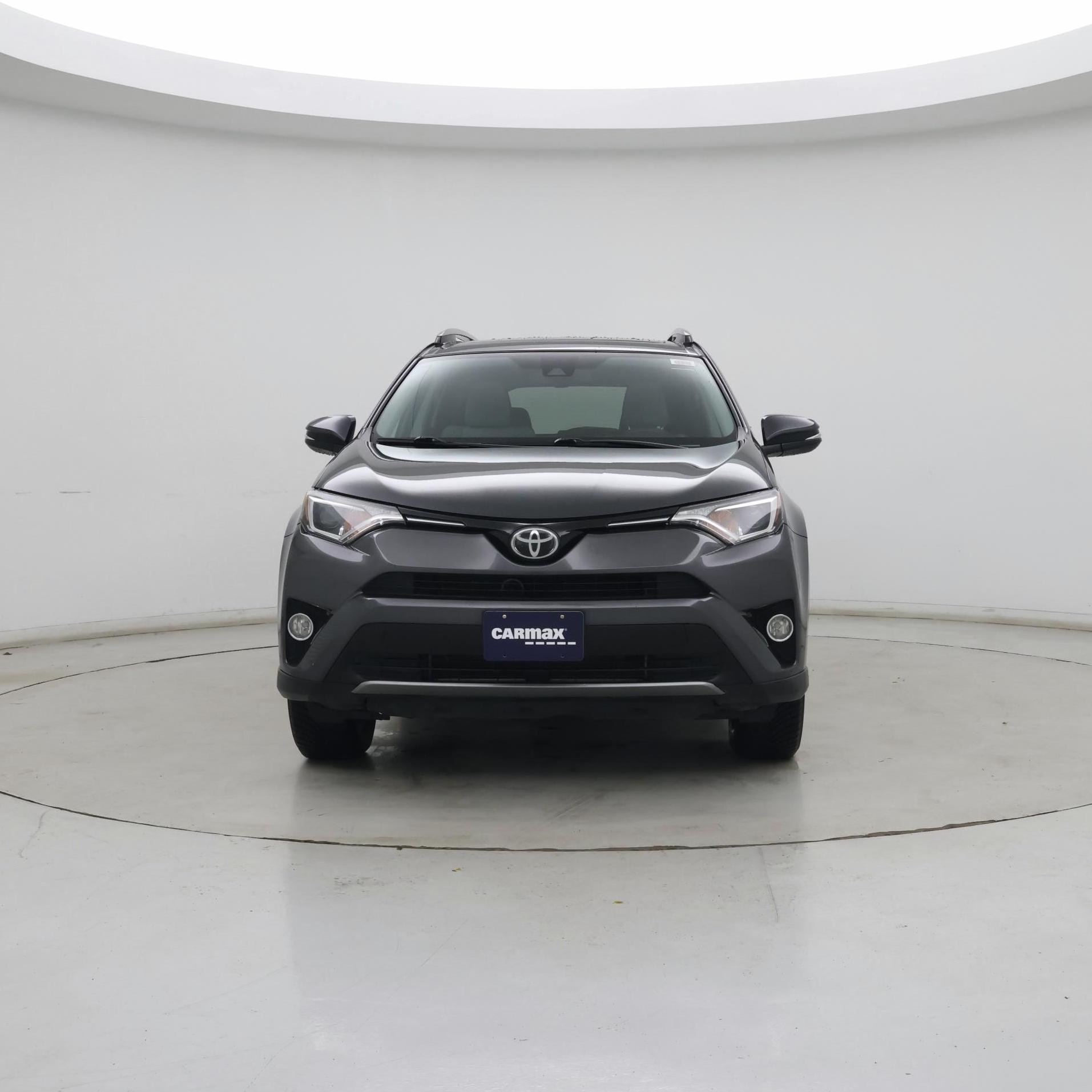 Thumbnail: 2017 Toyota RAV4 - 5