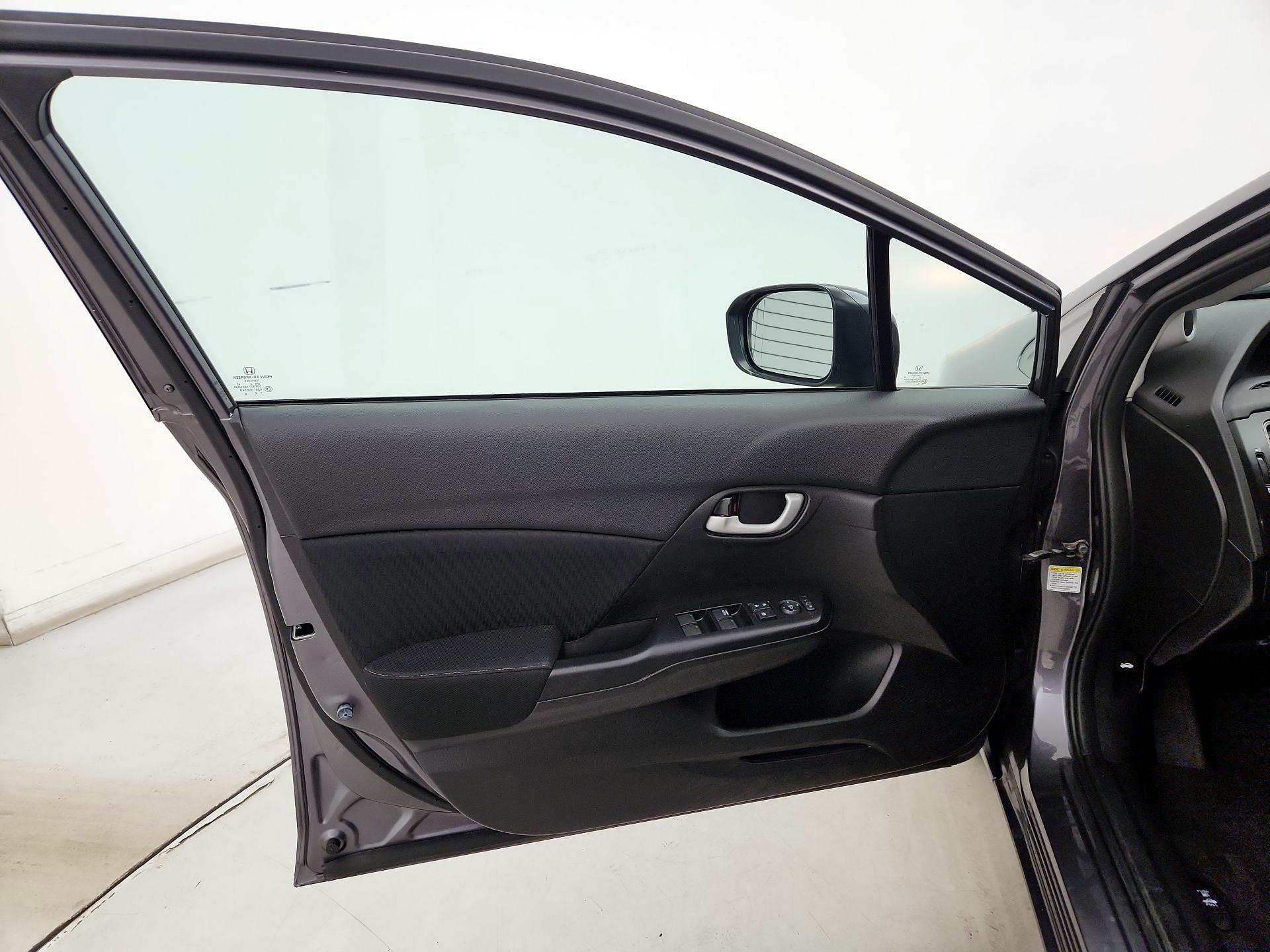 Thumbnail: 2015 Honda Civic - 12