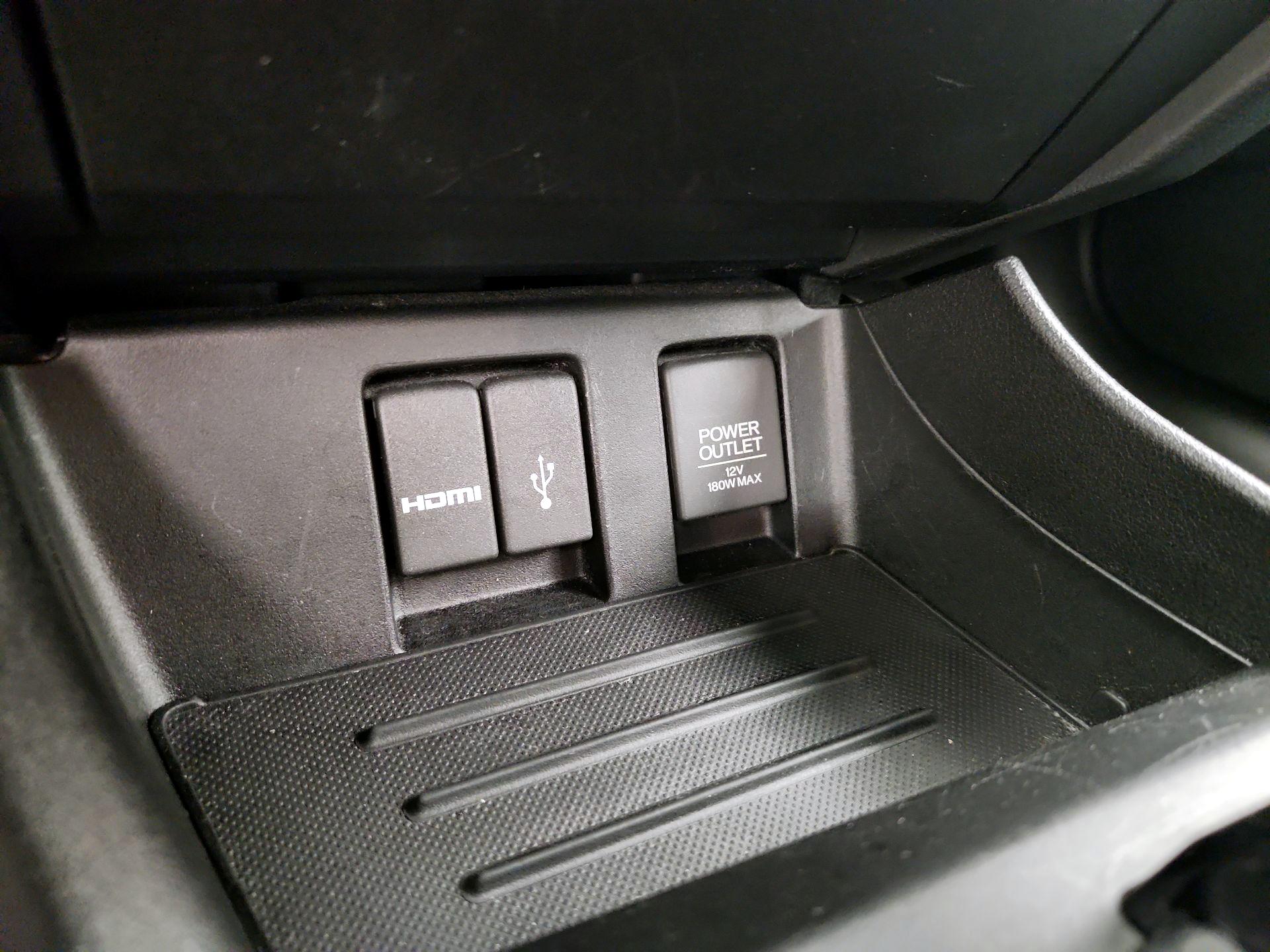 Thumbnail: 2015 Honda Civic - 18