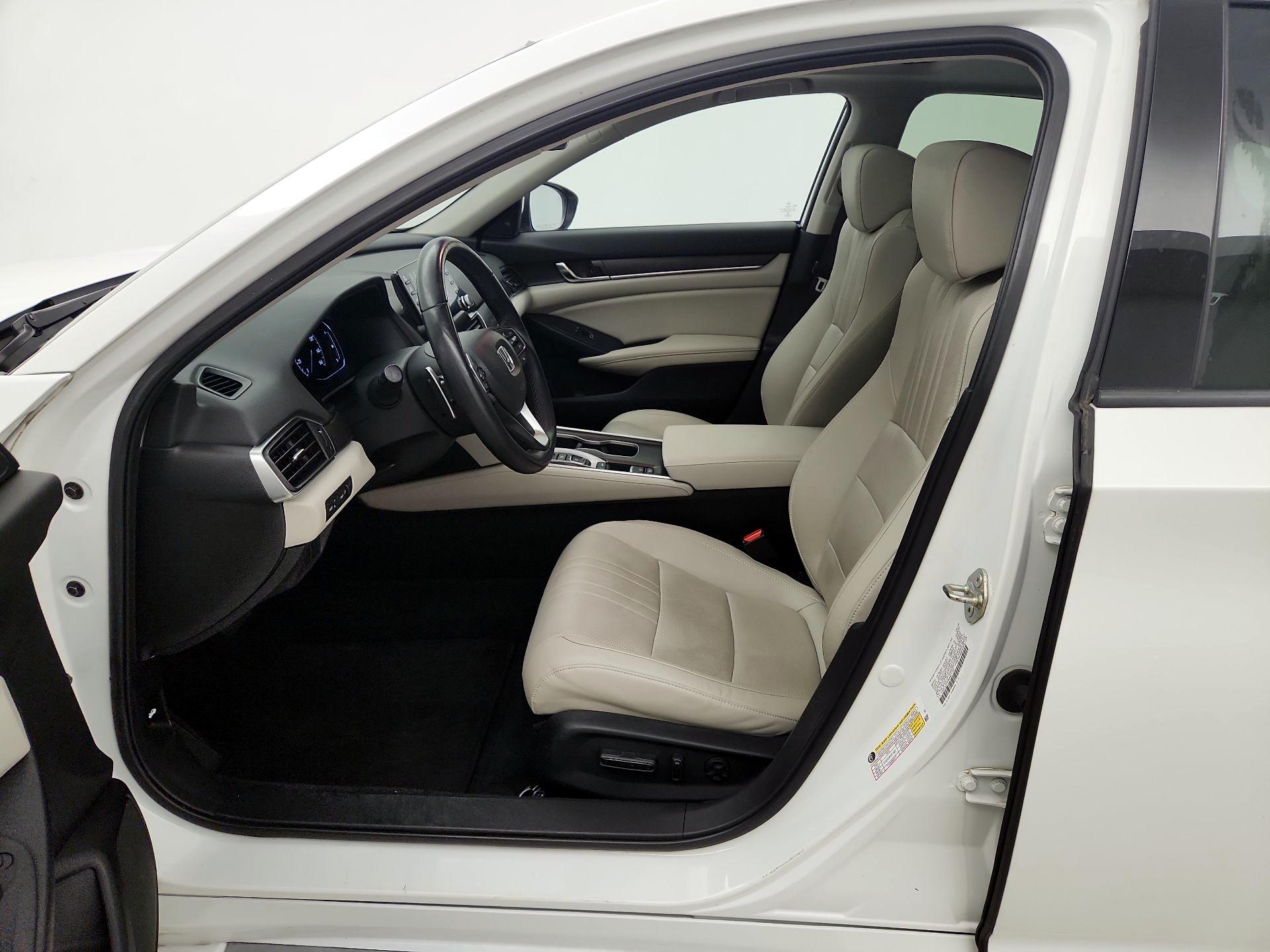 Thumbnail: 2019 Honda Accord - 11