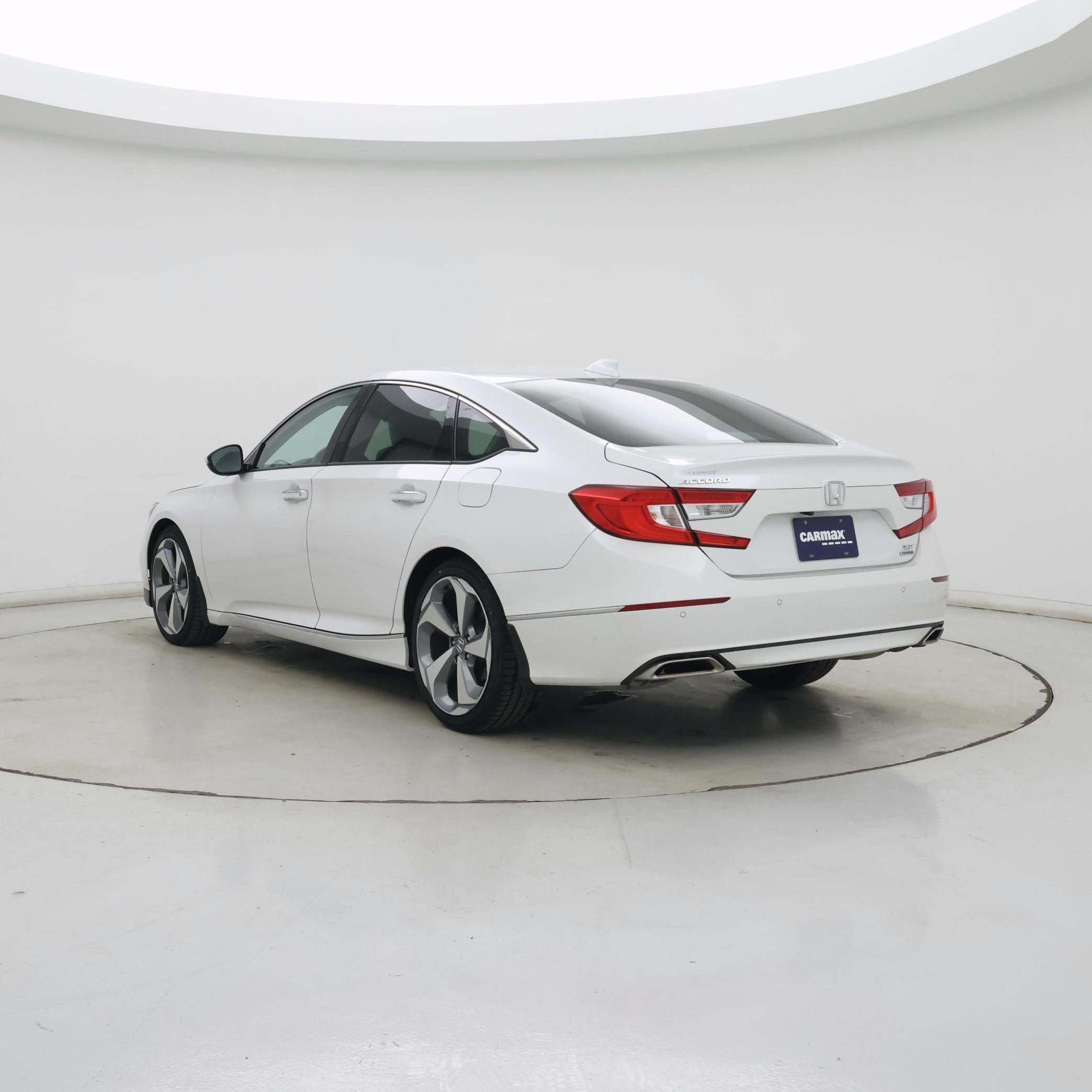 Thumbnail: 2019 Honda Accord - 2