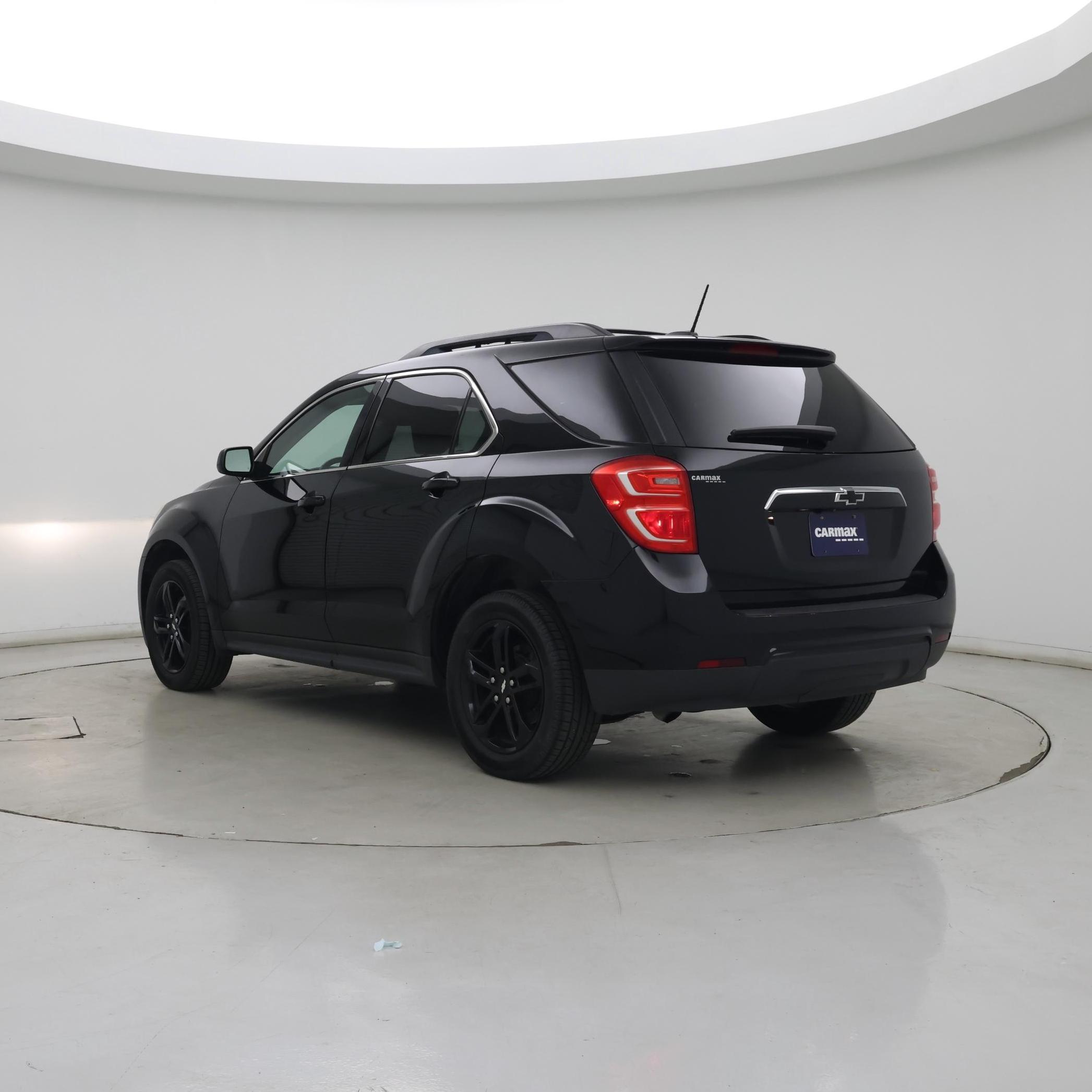 Thumbnail: 2017 Chevrolet Equinox - 2