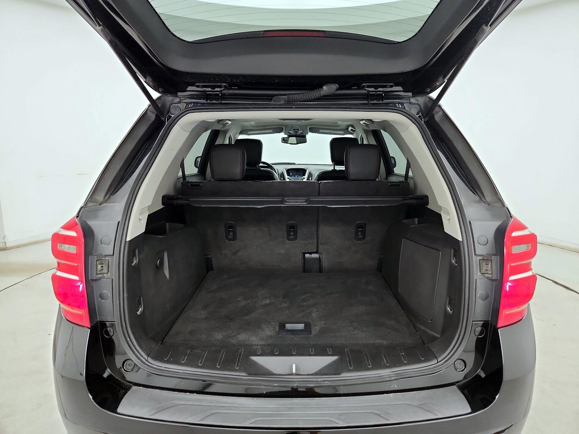 Thumbnail: 2017 Chevrolet Equinox - 20