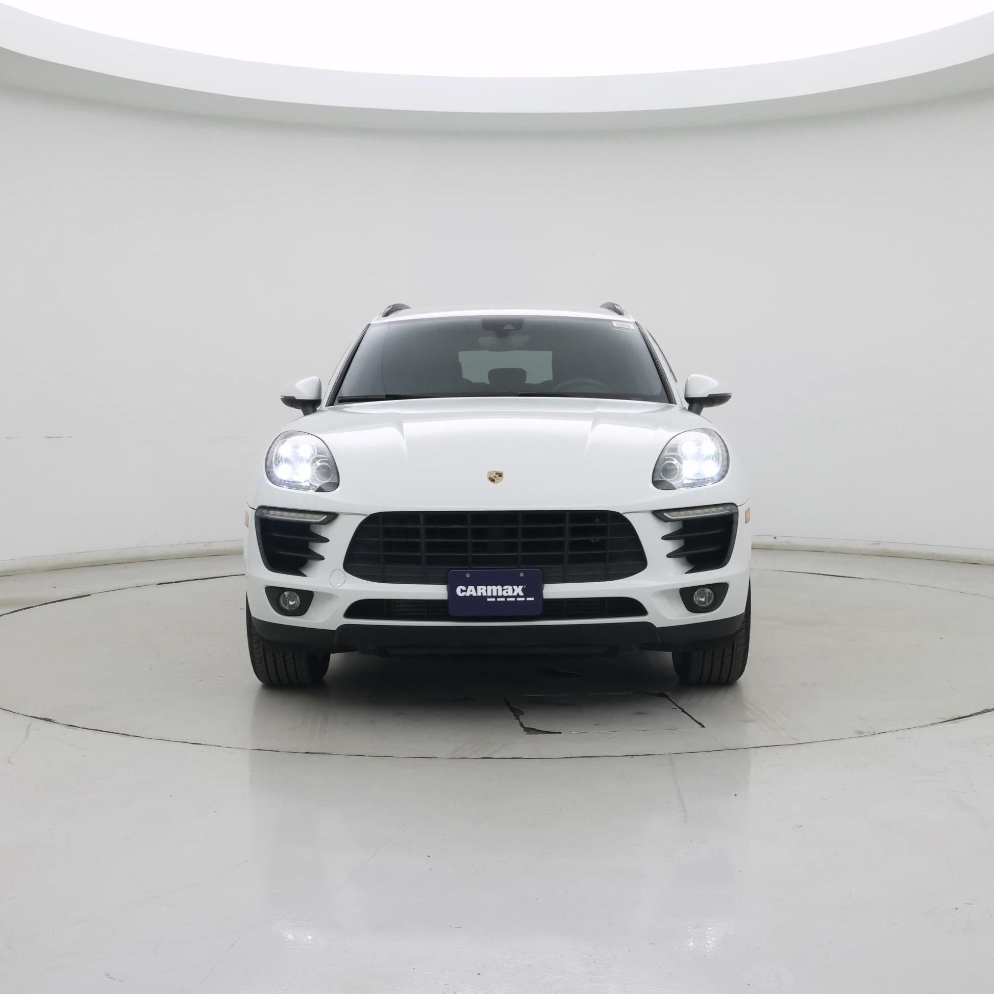 Thumbnail: 2017 Porsche Macan - 5