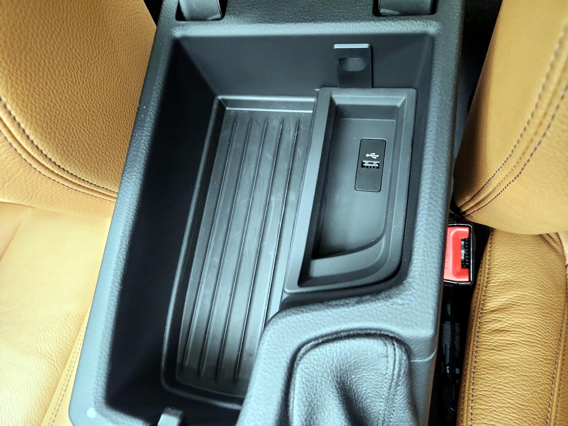 Thumbnail: 2018 BMW 3 Series - 19