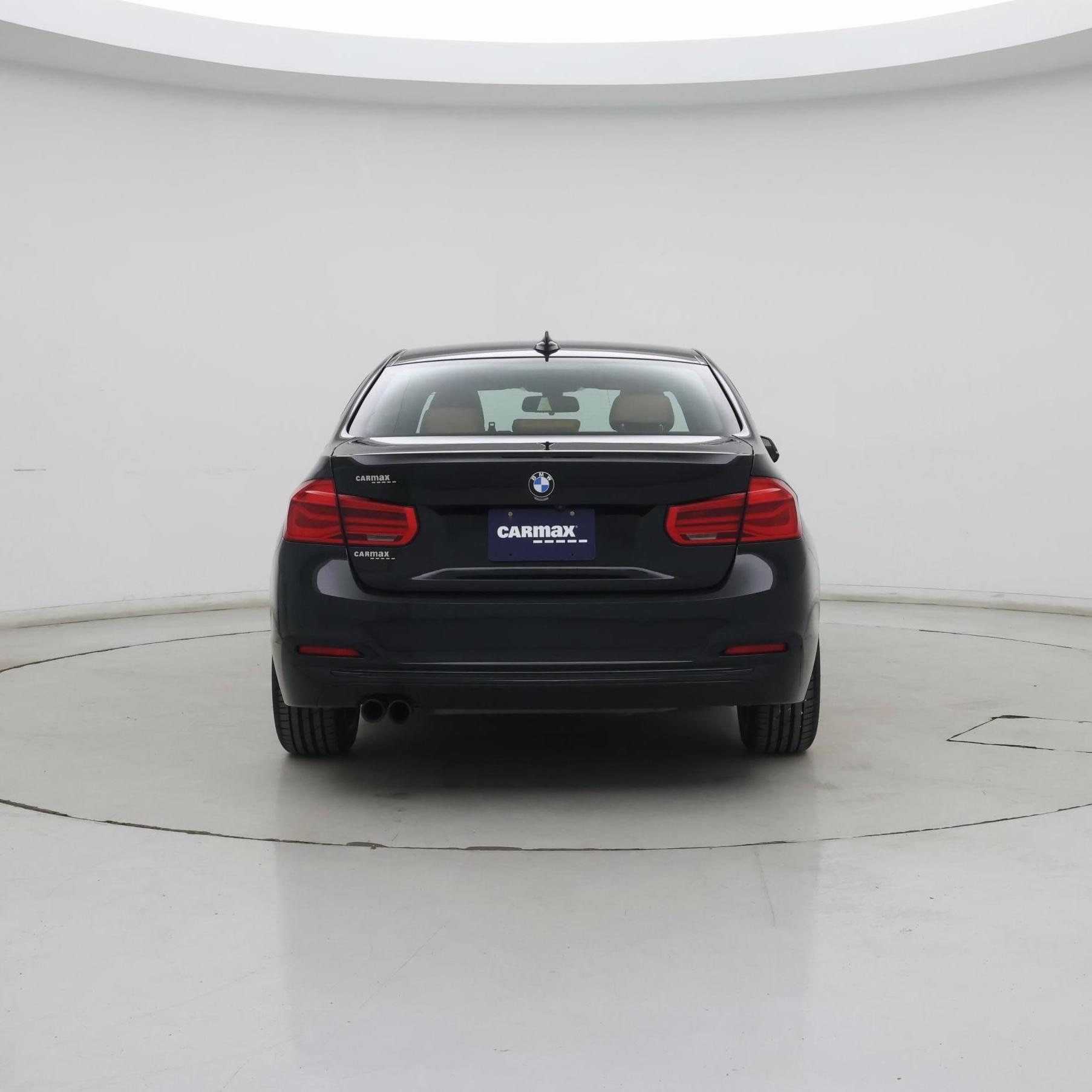 Thumbnail: 2018 BMW 3 Series - 6