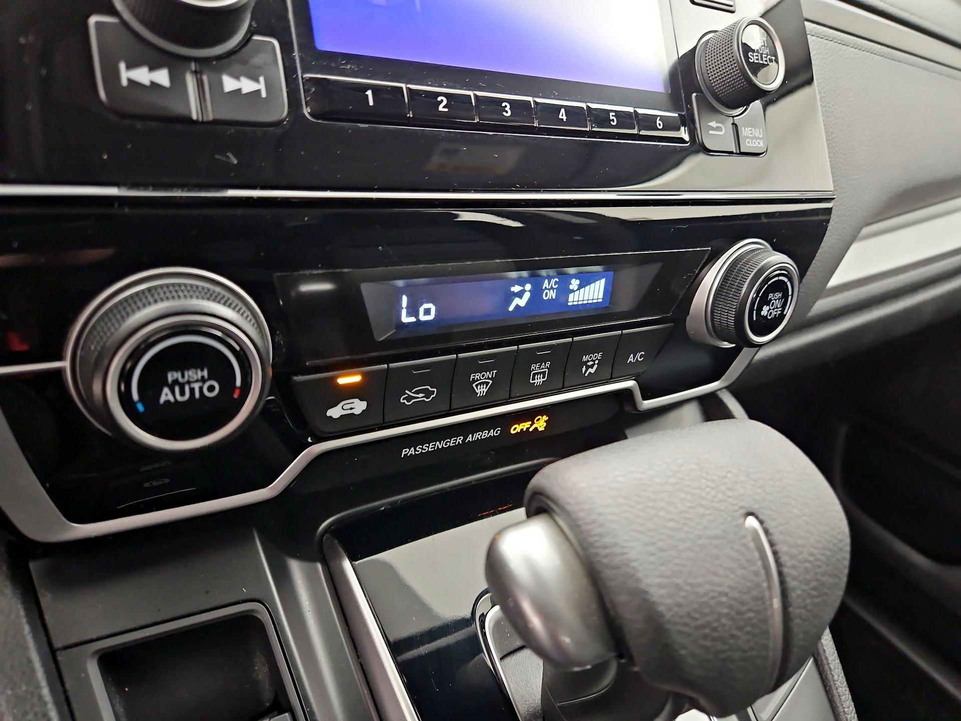 Thumbnail: 2019 Honda CR-V - 16