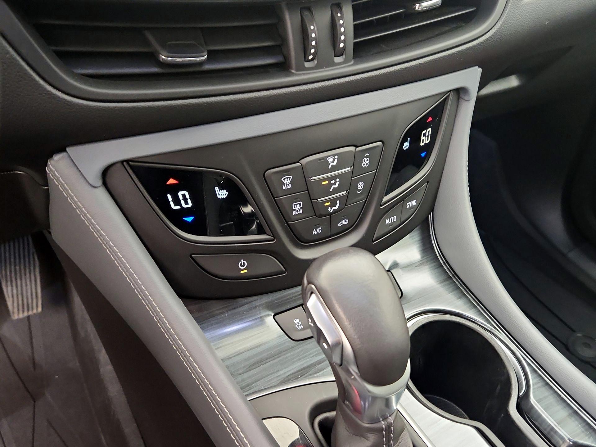 Thumbnail: 2020 Buick Envision - 17