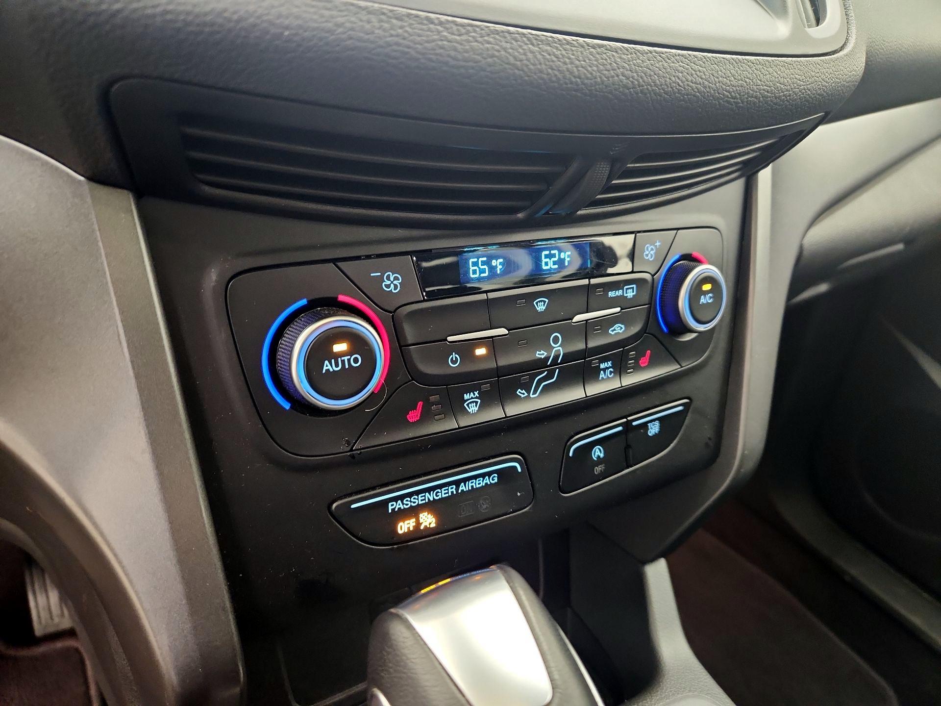 Thumbnail: 2018 Ford Escape - 16