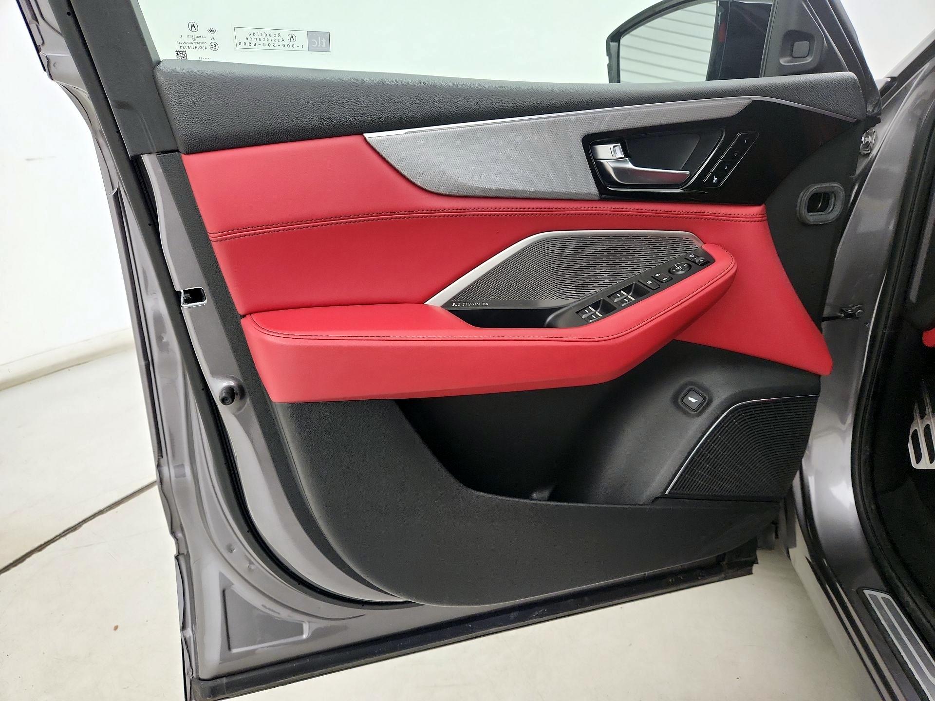 Thumbnail: 2022 Acura MDX - 12