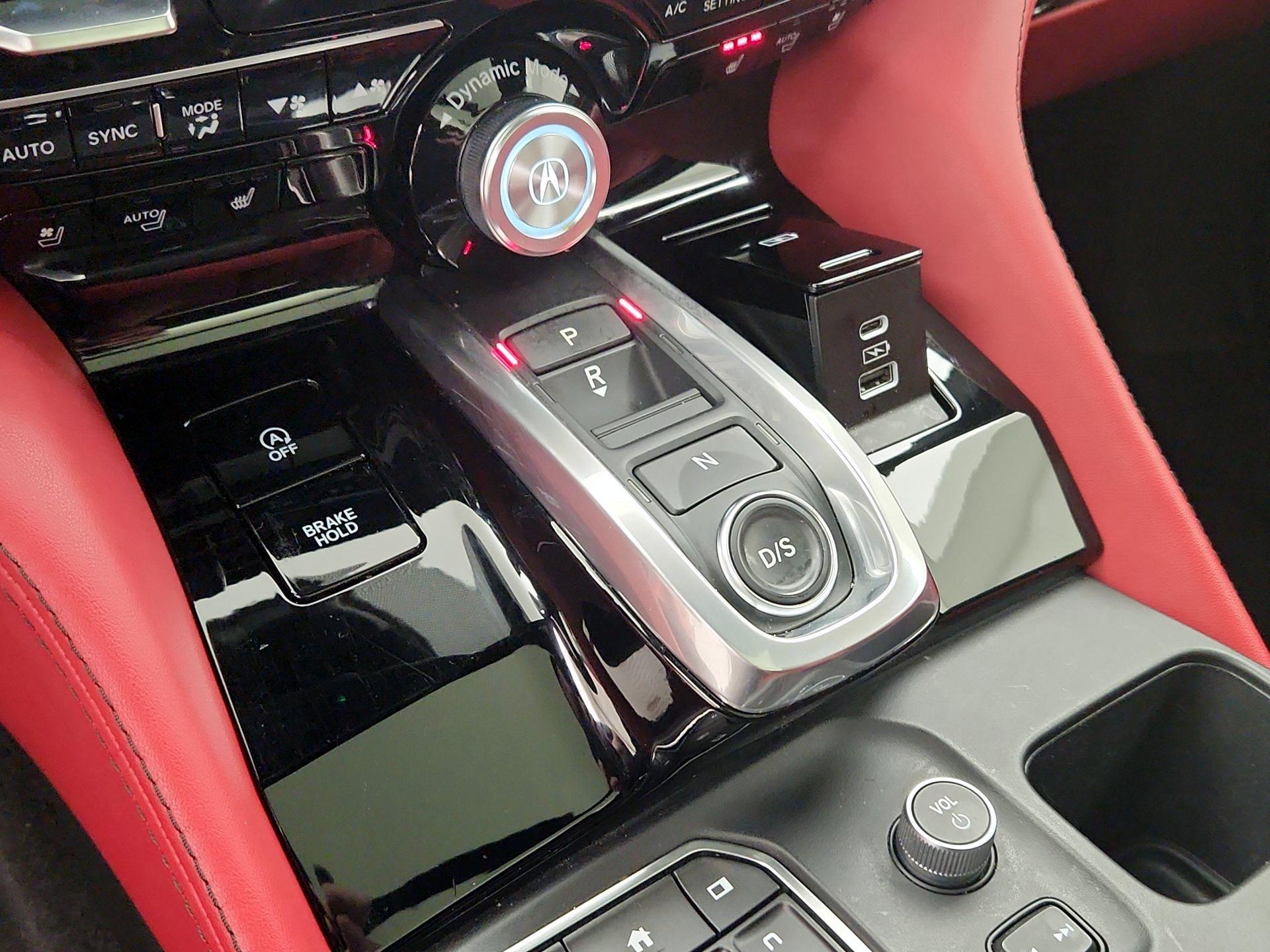 Thumbnail: 2022 Acura MDX - 18