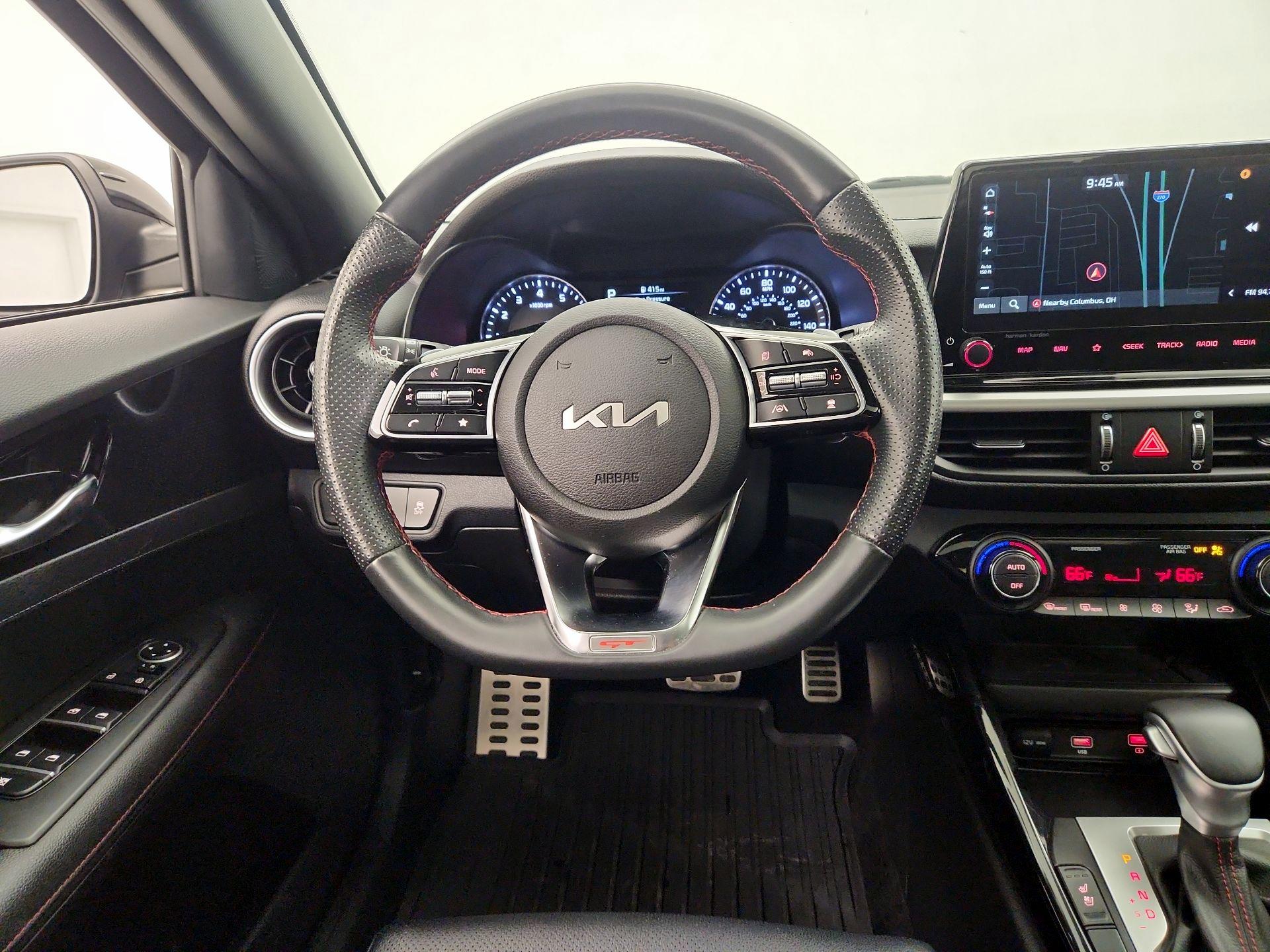 Thumbnail: 2023 Kia Forte - 10