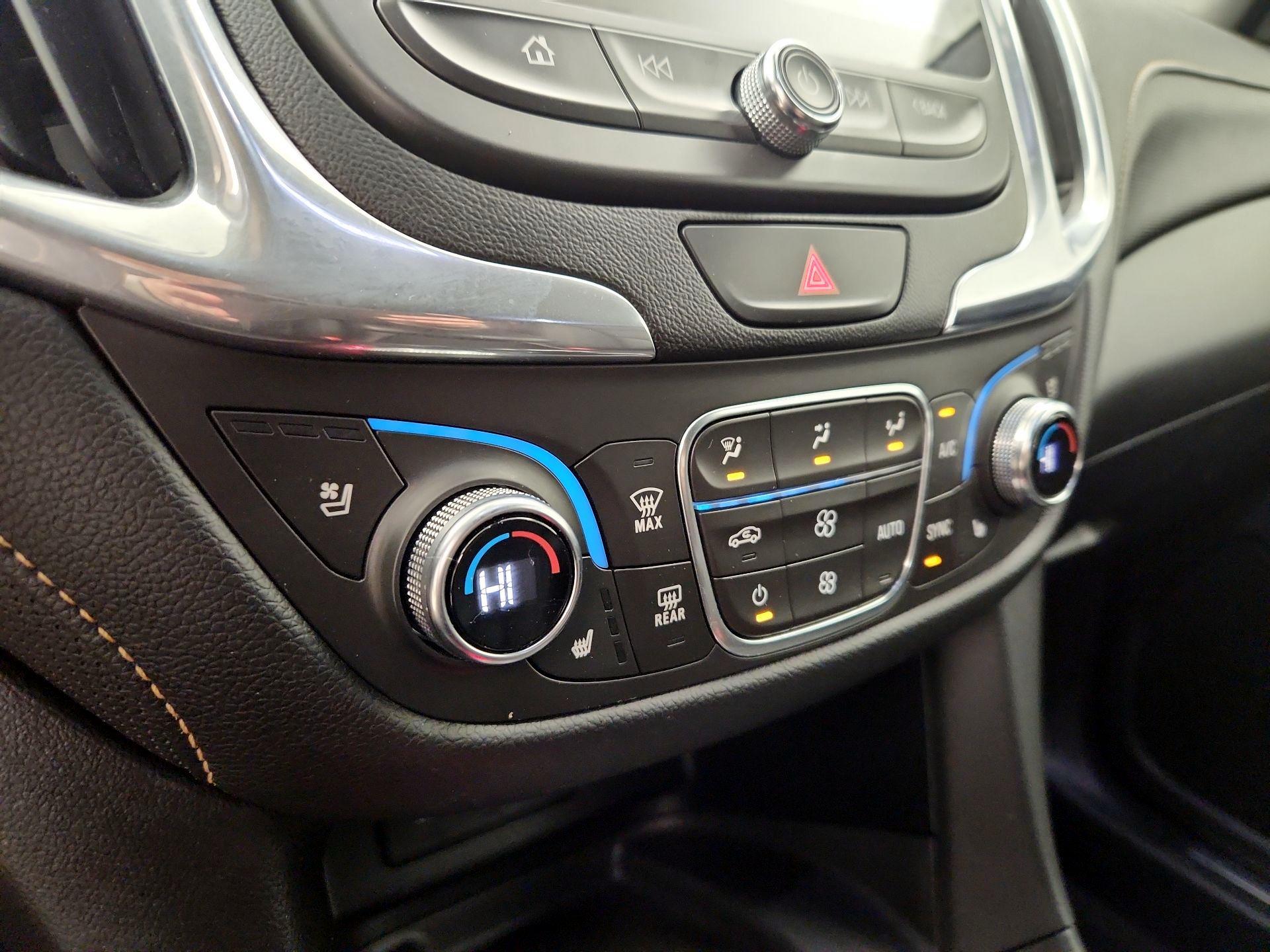 Thumbnail: 2019 Chevrolet Equinox - 17