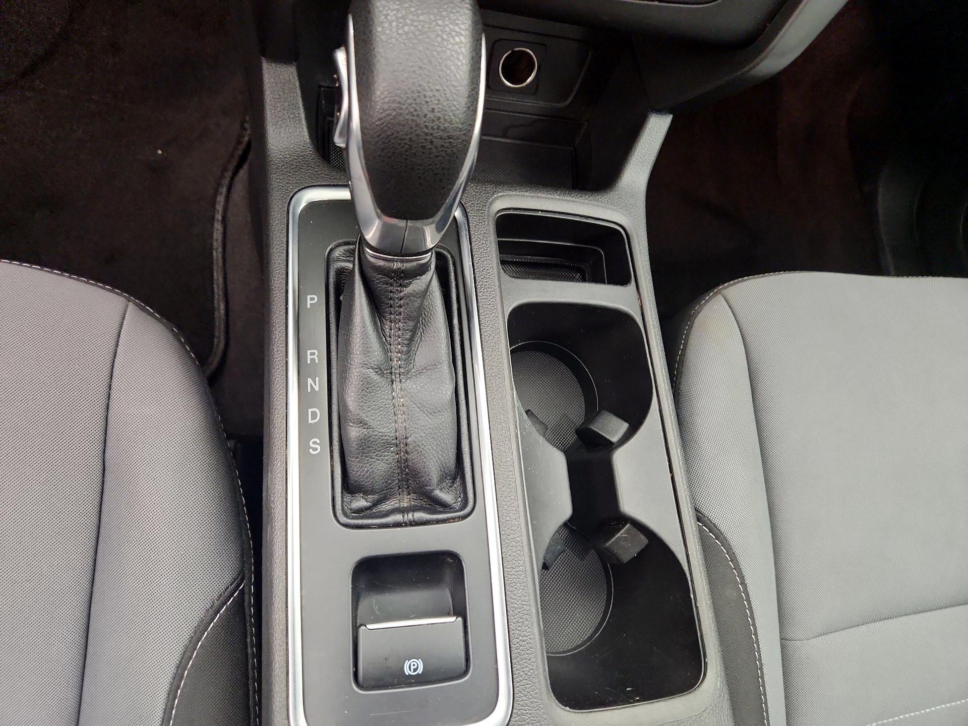 Thumbnail: 2019 Ford Escape - 17