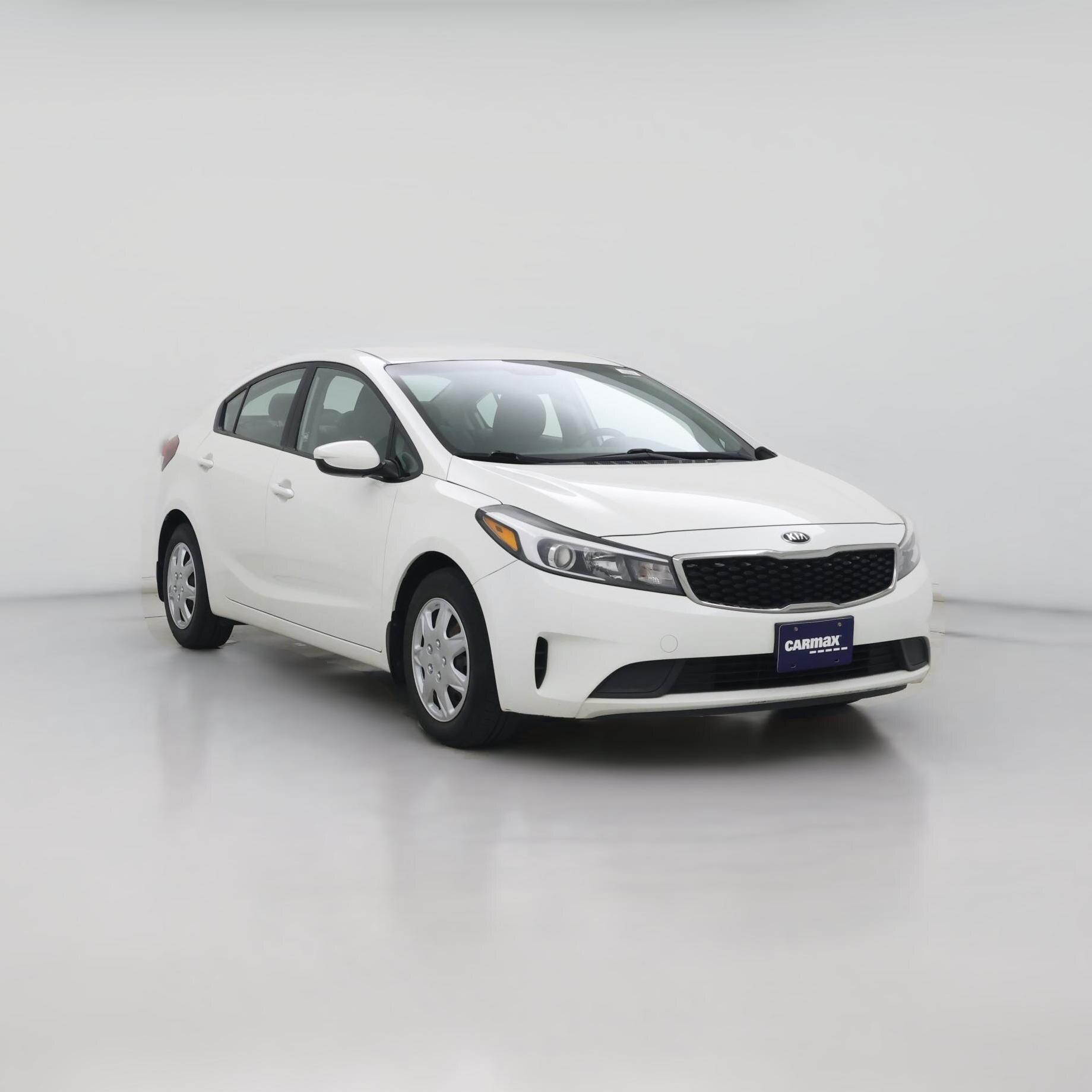 Thumbnail: 2017 Kia Forte - 1