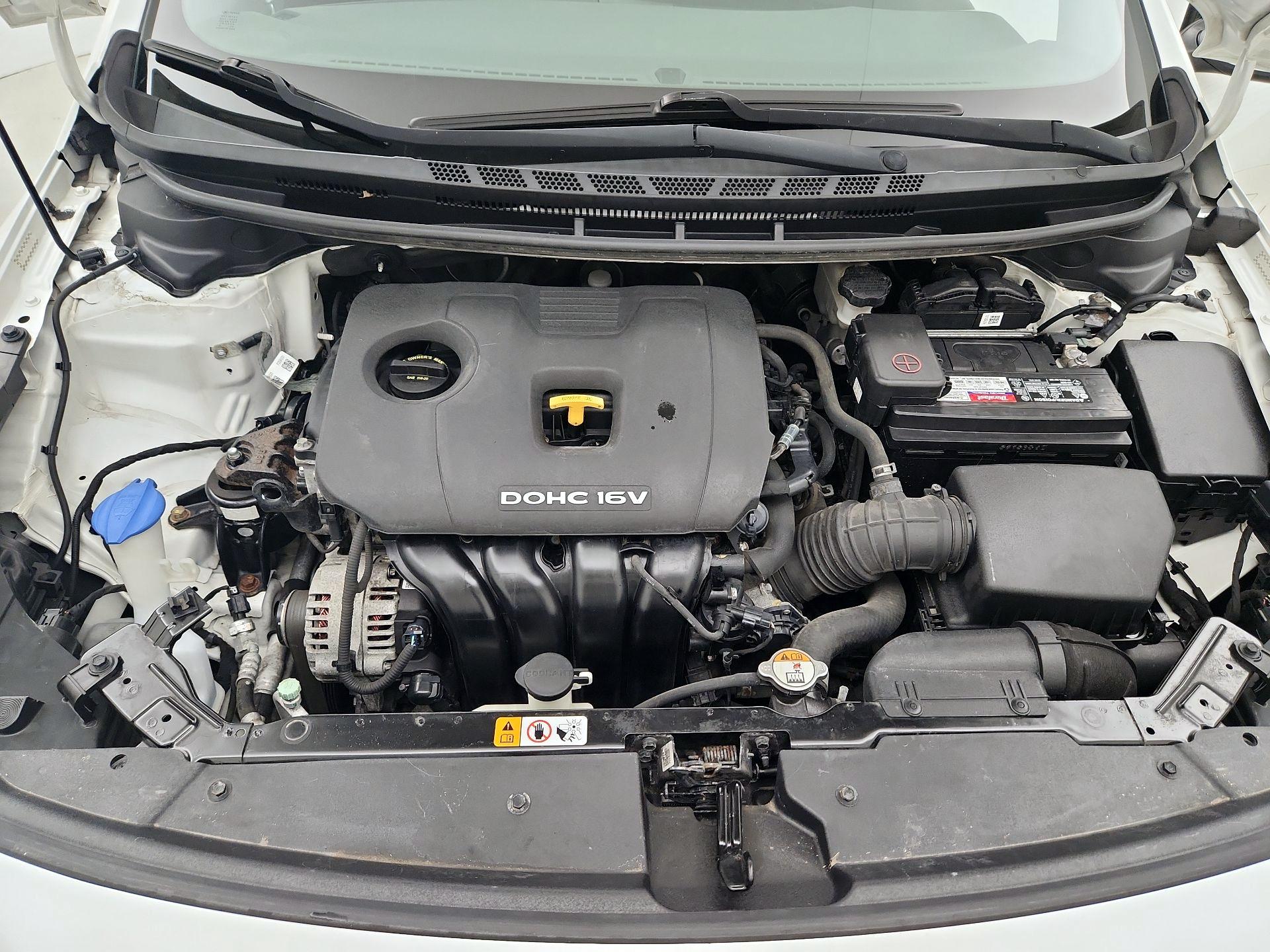 Thumbnail: 2017 Kia Forte - 19