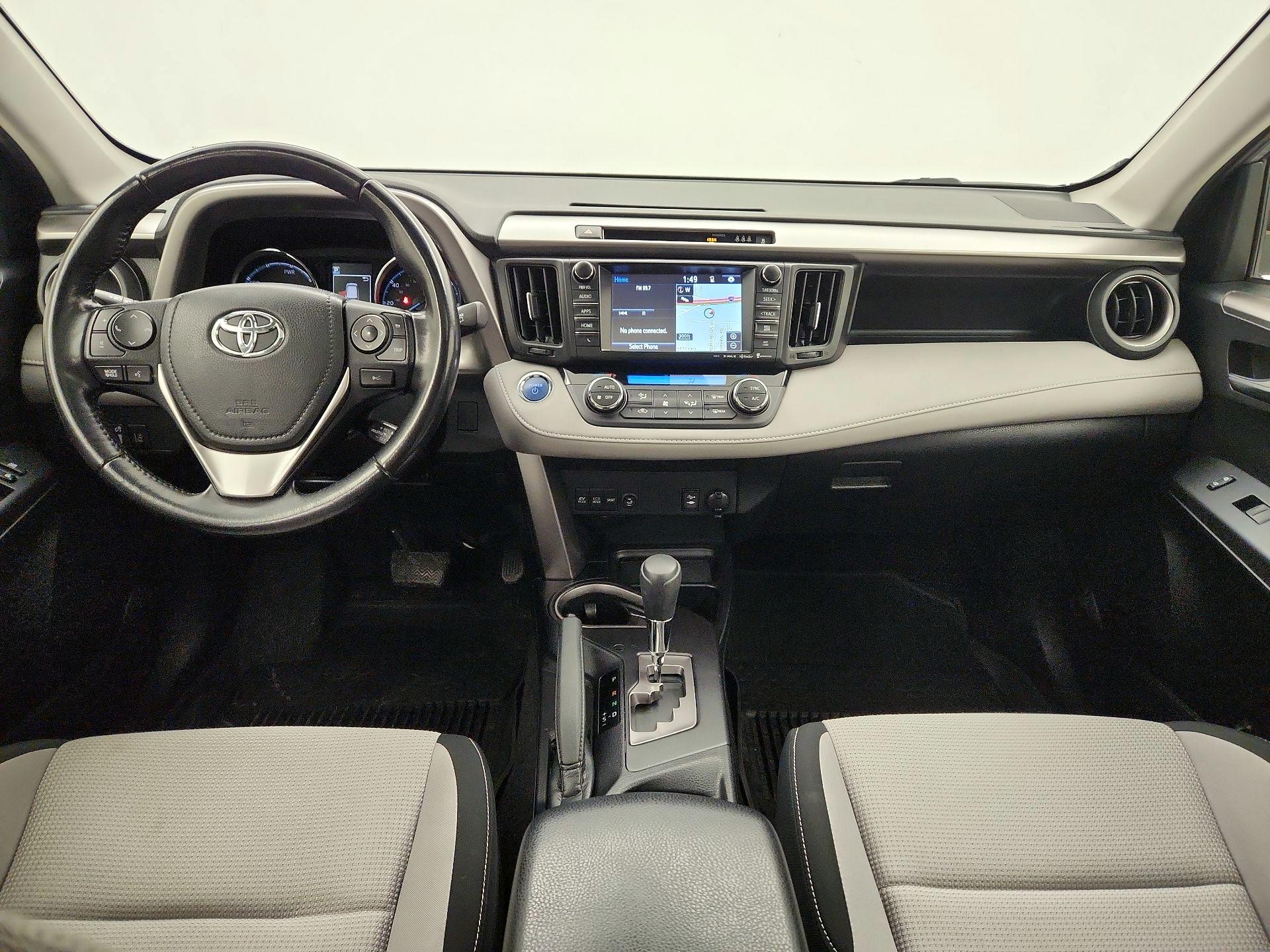 Thumbnail: 2018 Toyota RAV4 - 9