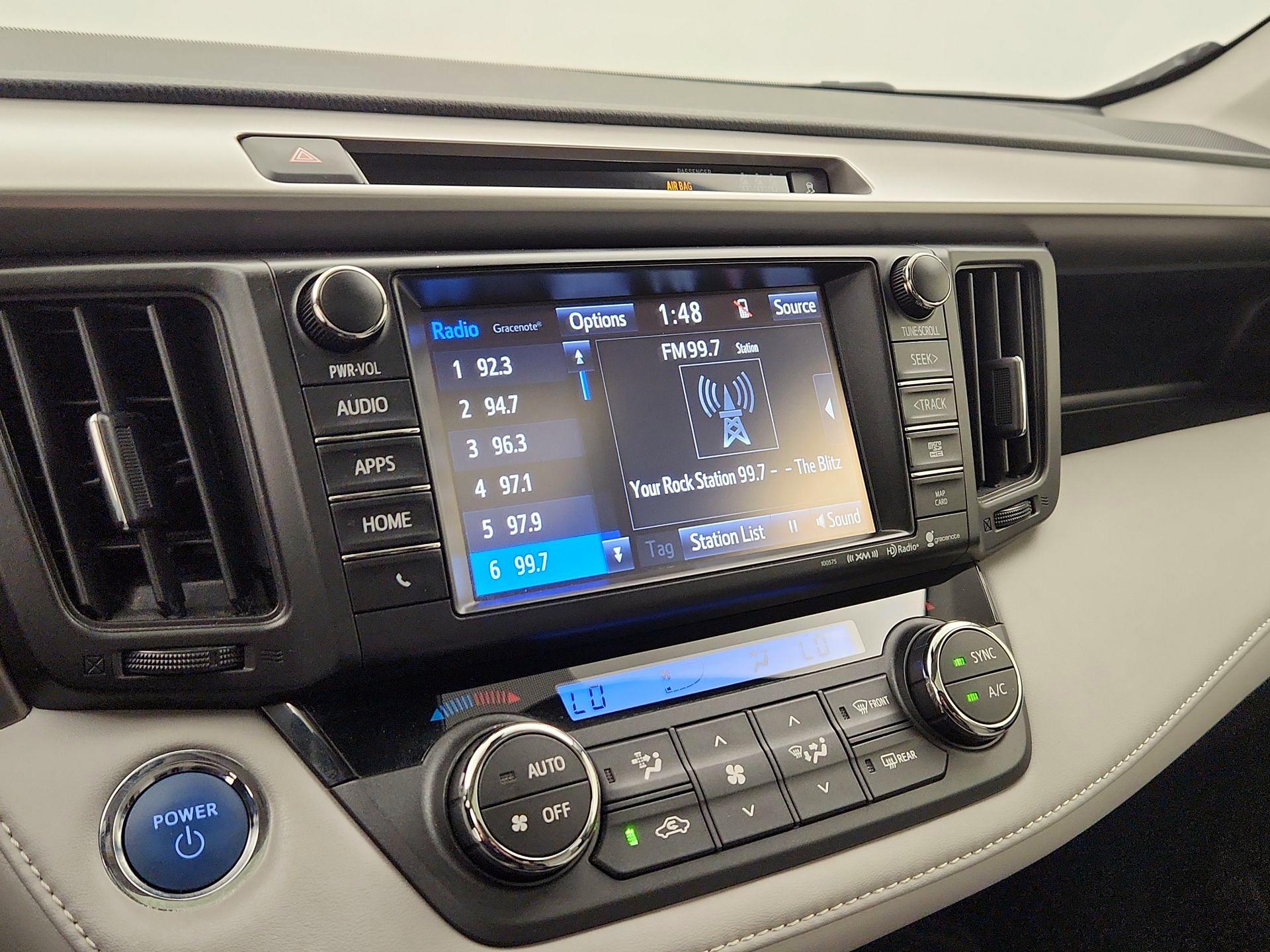 Thumbnail: 2018 Toyota RAV4 - 16