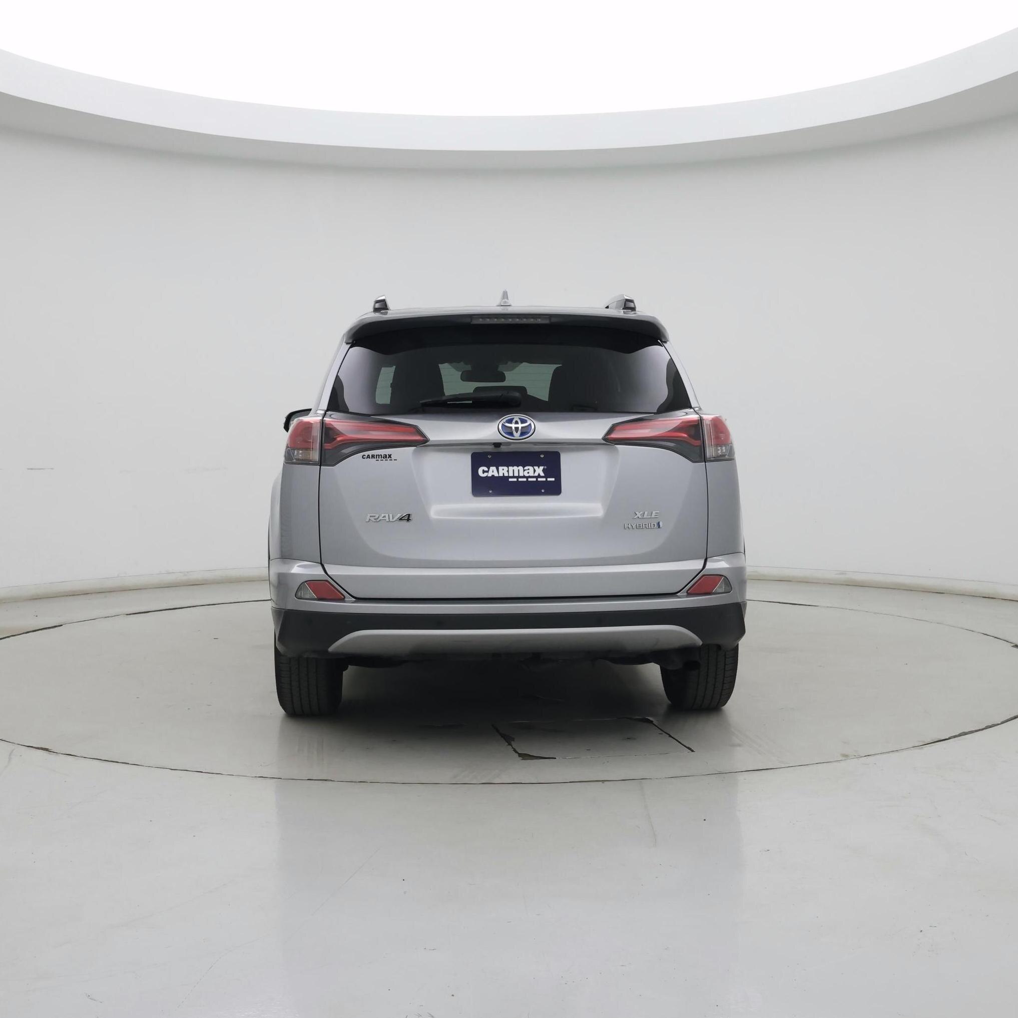 Thumbnail: 2018 Toyota RAV4 - 6