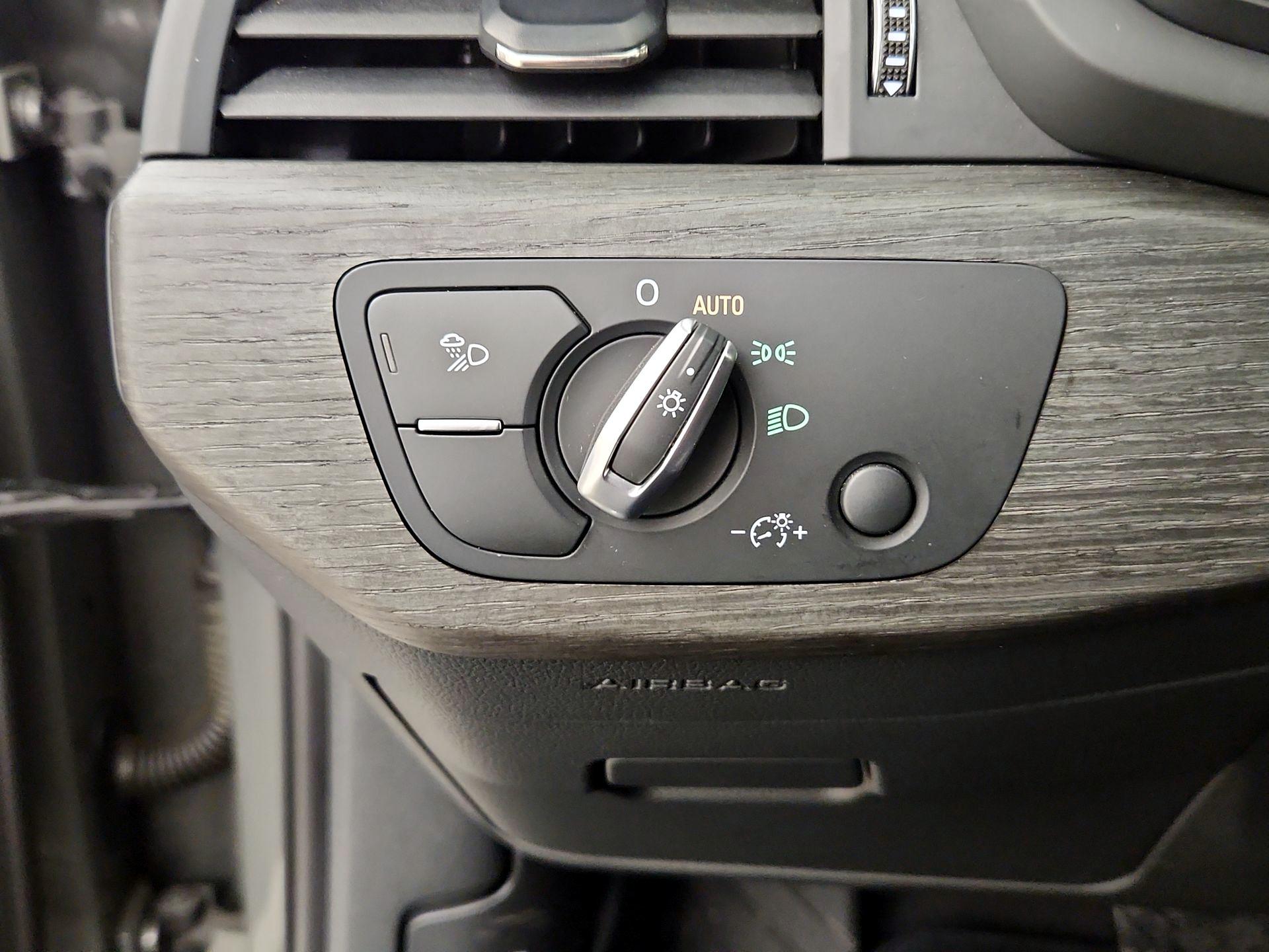 Thumbnail: 2023 Audi A4 - 13