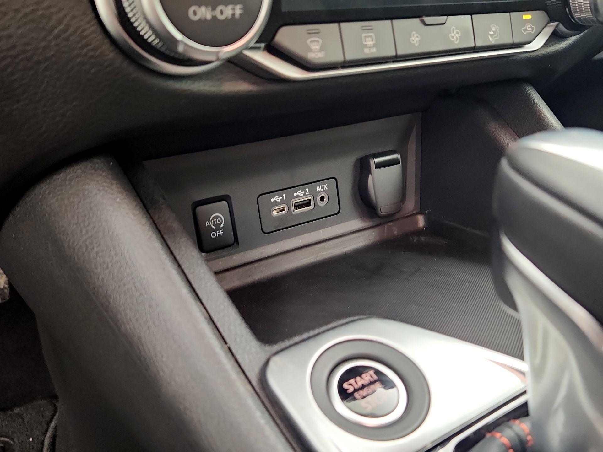 Thumbnail: 2025 Nissan Sentra - 18