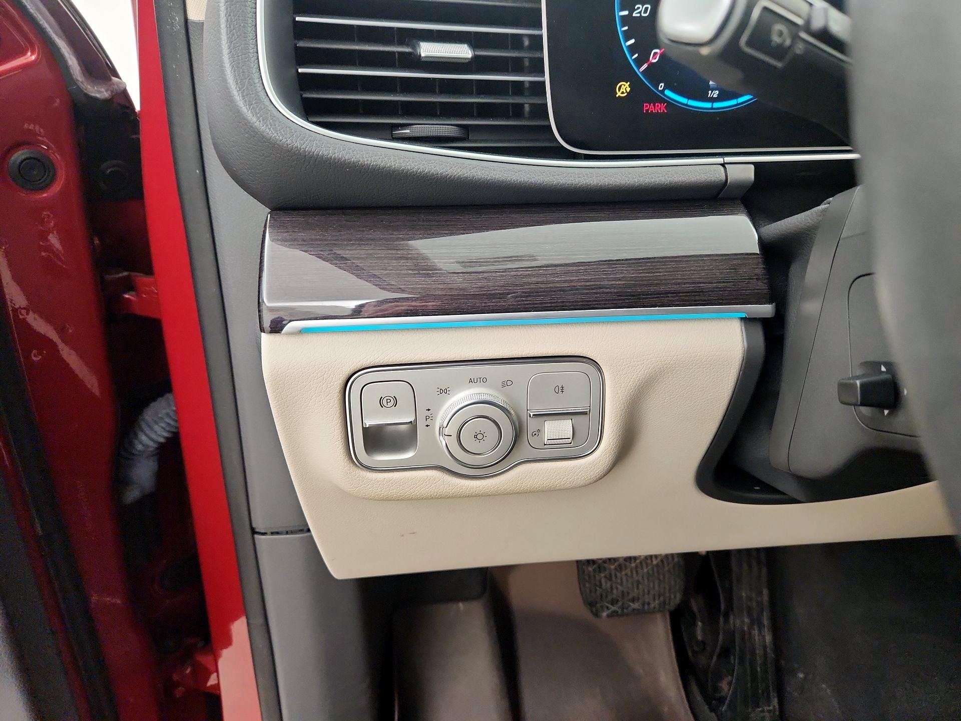 Thumbnail: 2020 Mercedes-Benz GLE - 13