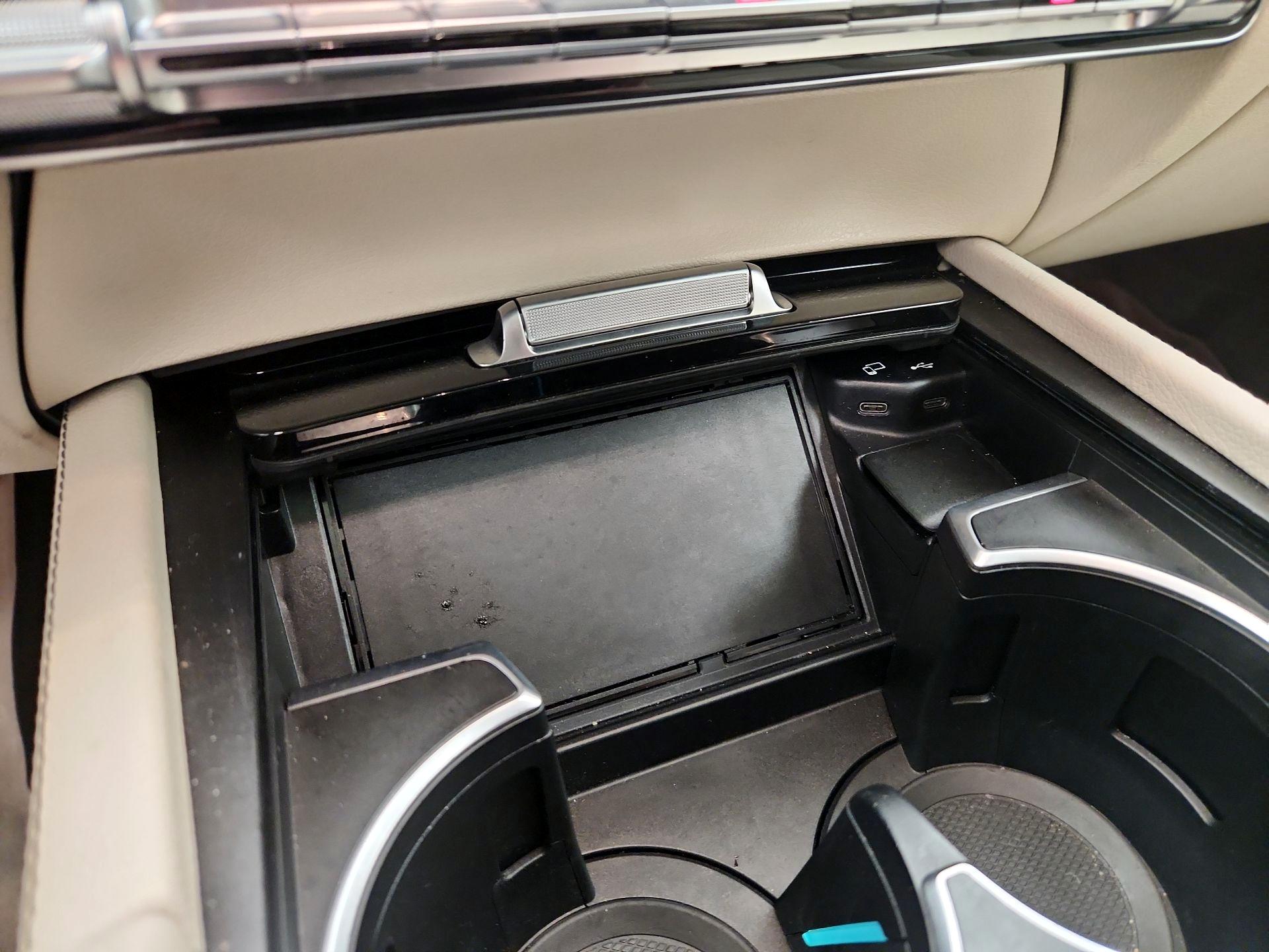 Thumbnail: 2020 Mercedes-Benz GLE - 19